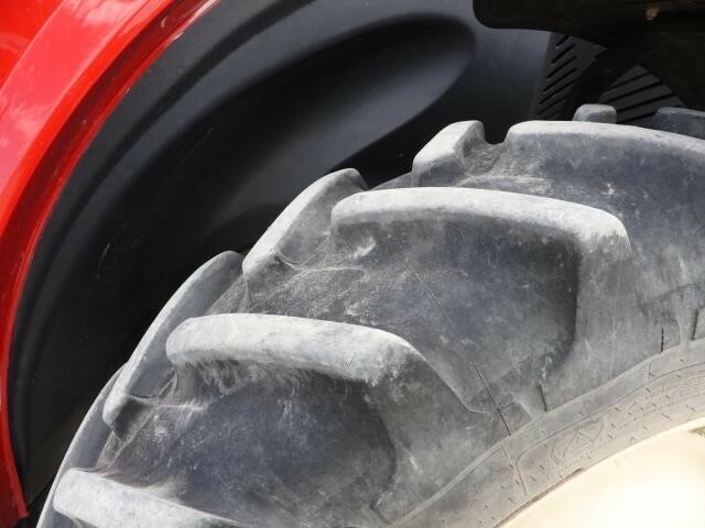 2015 Versatile 310 Tractor