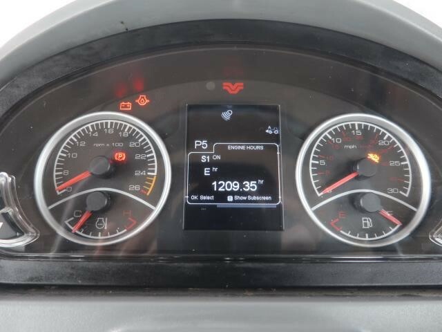 2015 Versatile 310 Tractor