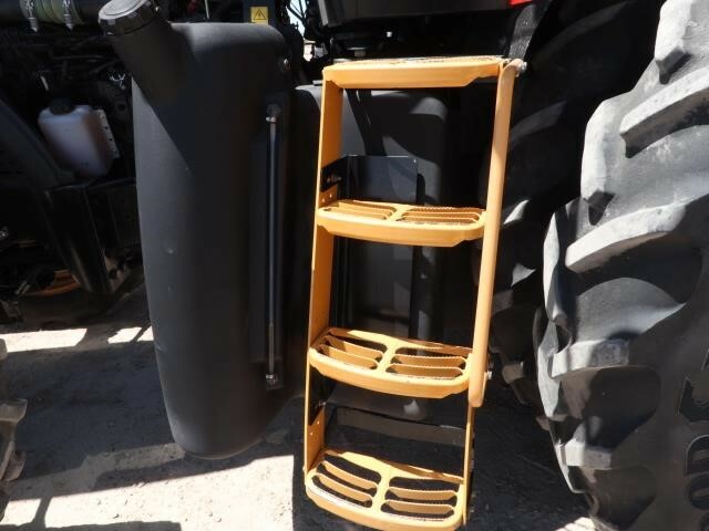 2017 Versatile 310 Tractor