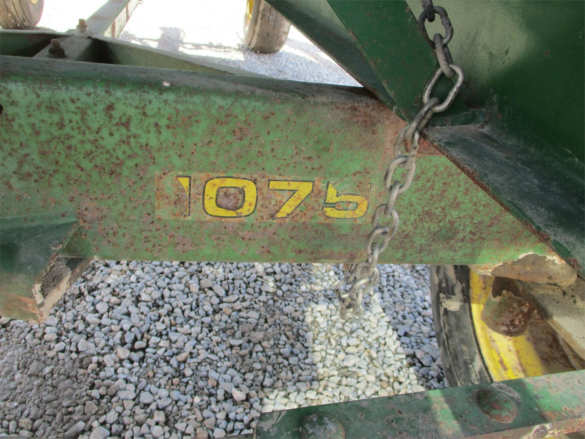  Adams Industries SEED SHUTTLE Seed Tender