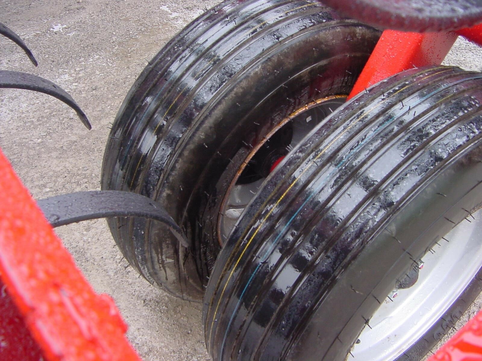  Kewanee 89 Mulchers / Cultipacker