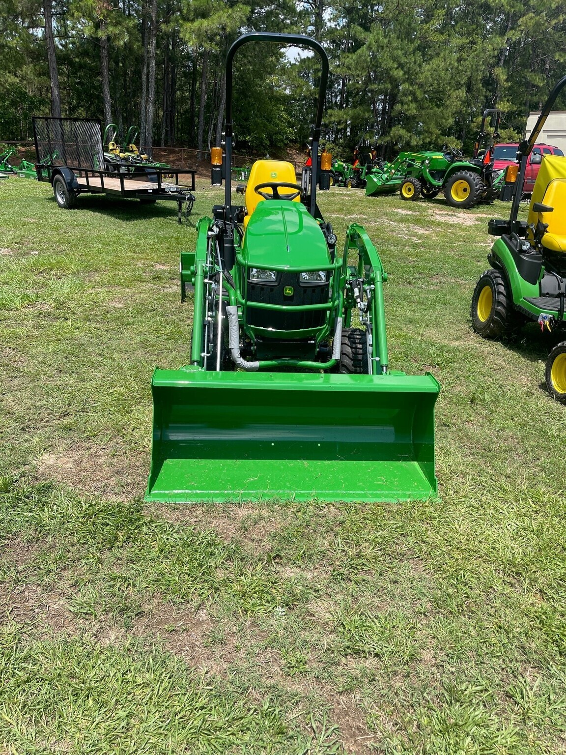 2024 John Deere 1025R Tractor