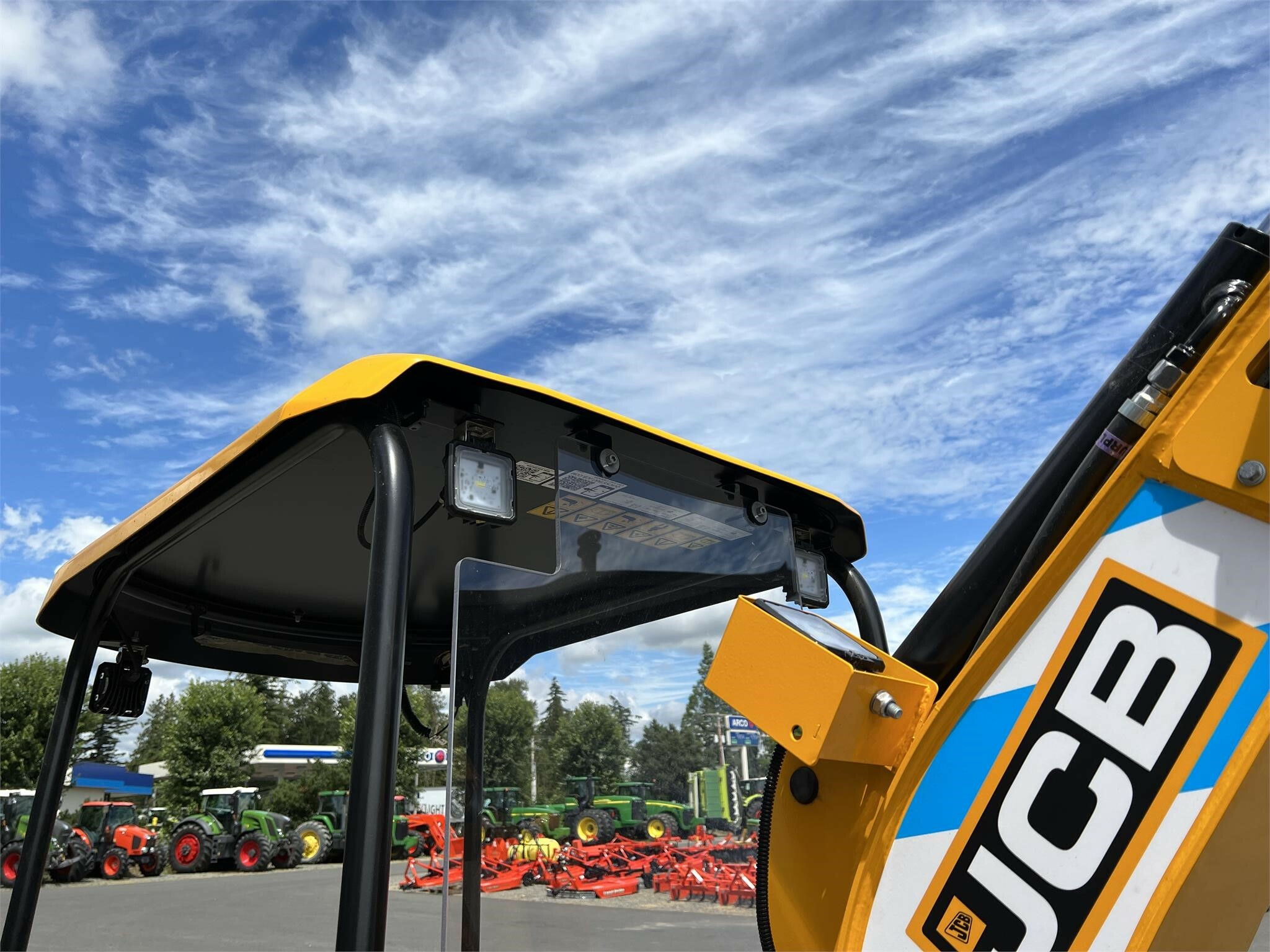 2022 JCB 19C-1E Mini Excavator
