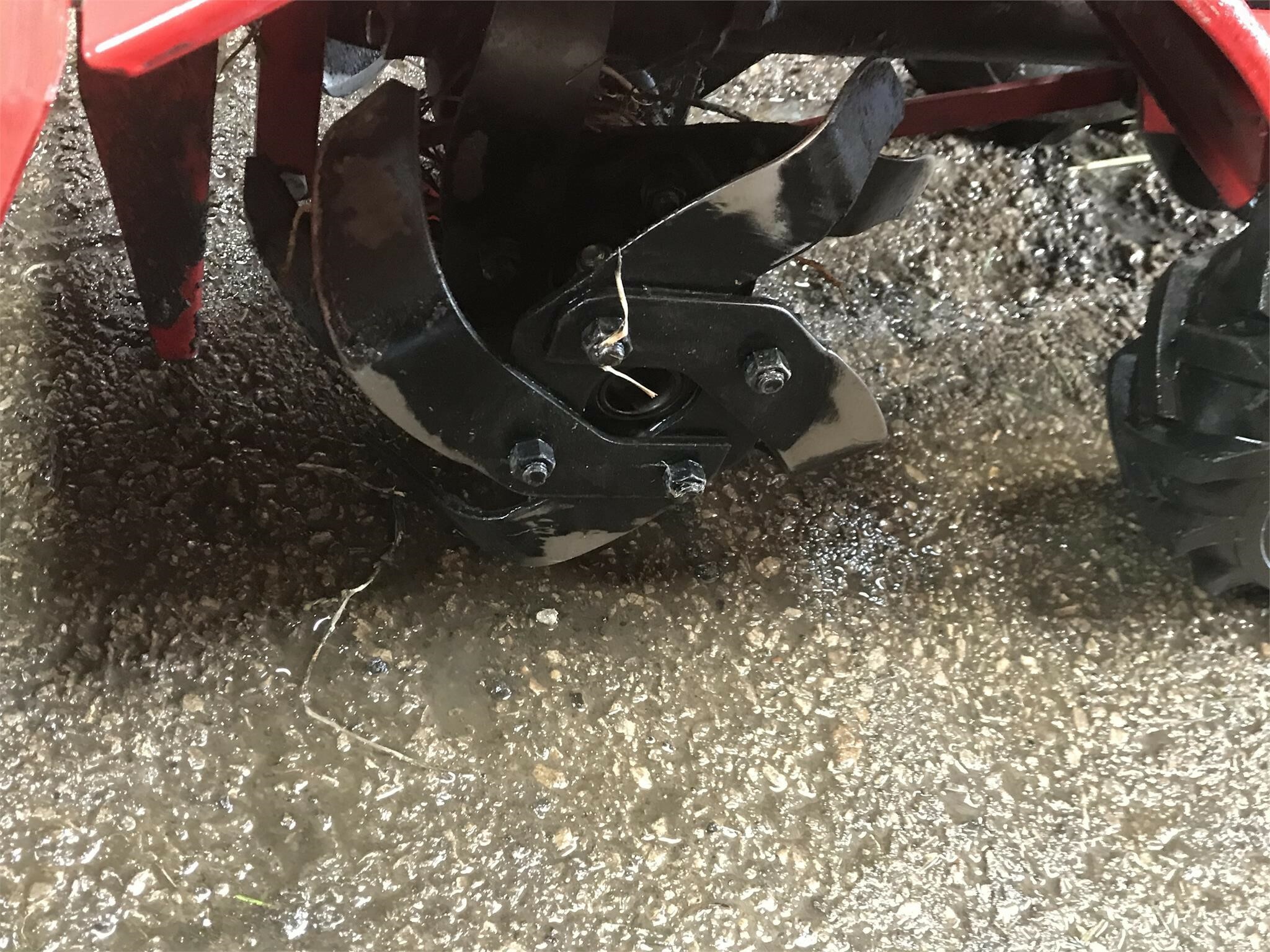 Troy Bilt 21C64M1066 Accessories and Attachment