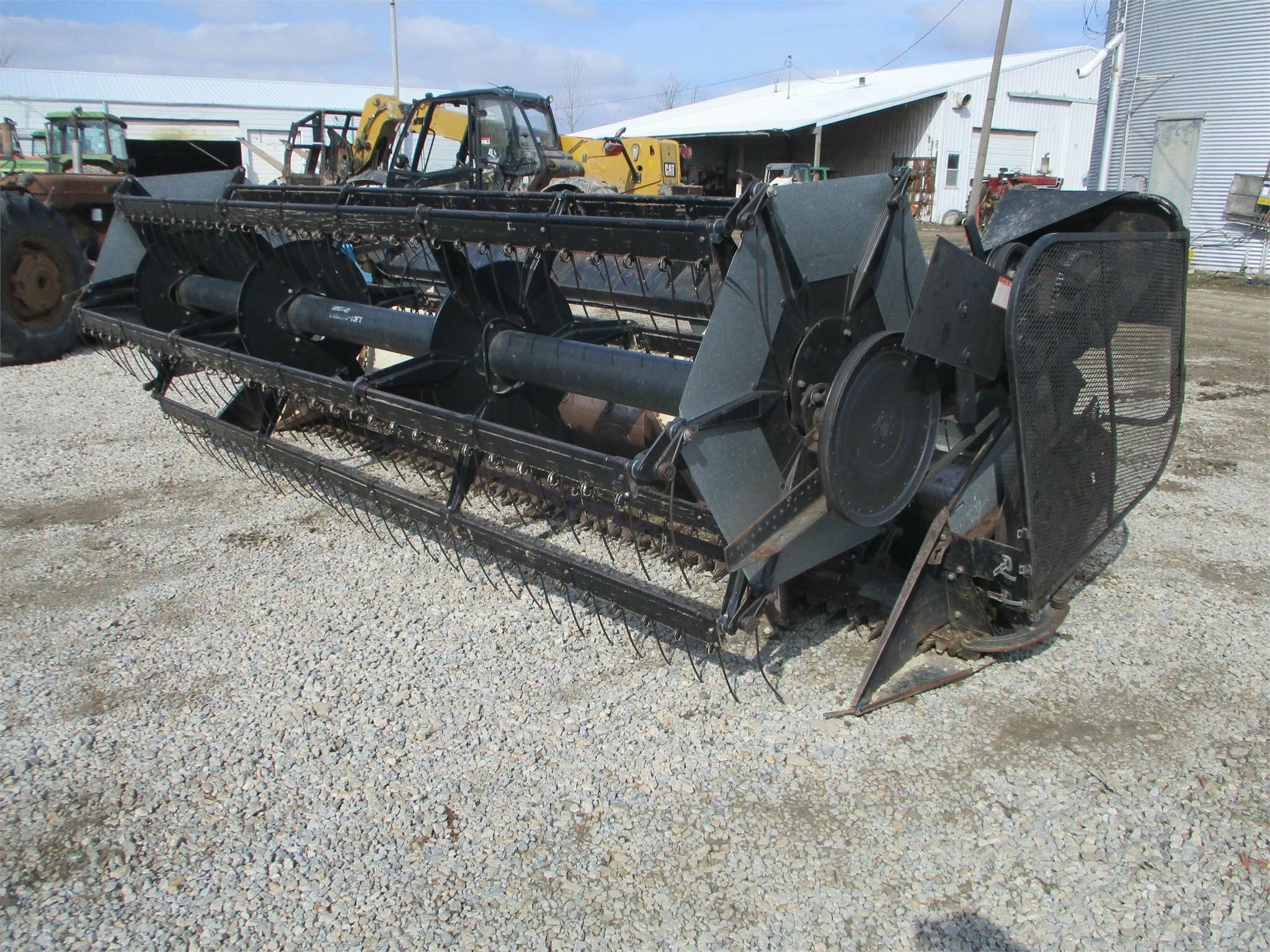  Gleaner F13 Platform