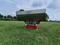 2025 BMC SYNTRA 800 Pull-Type Fertilizer Spreader