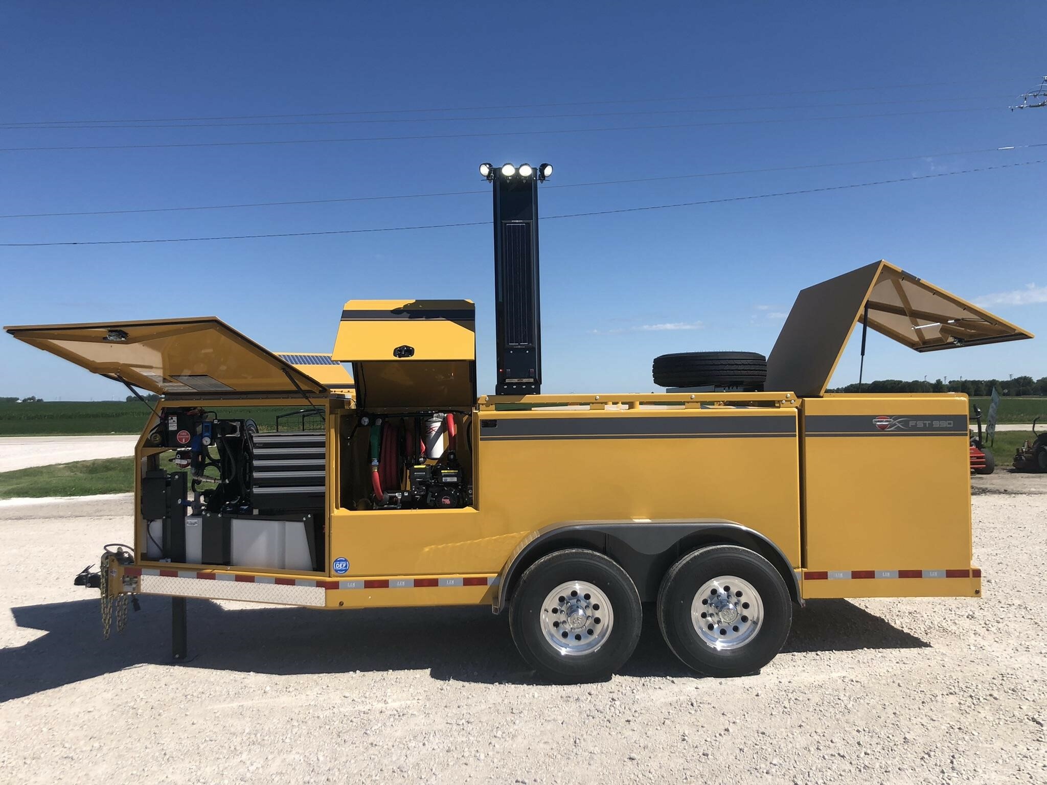 2026 Thunder Creek FST990 Fuel Trucks/Trailer