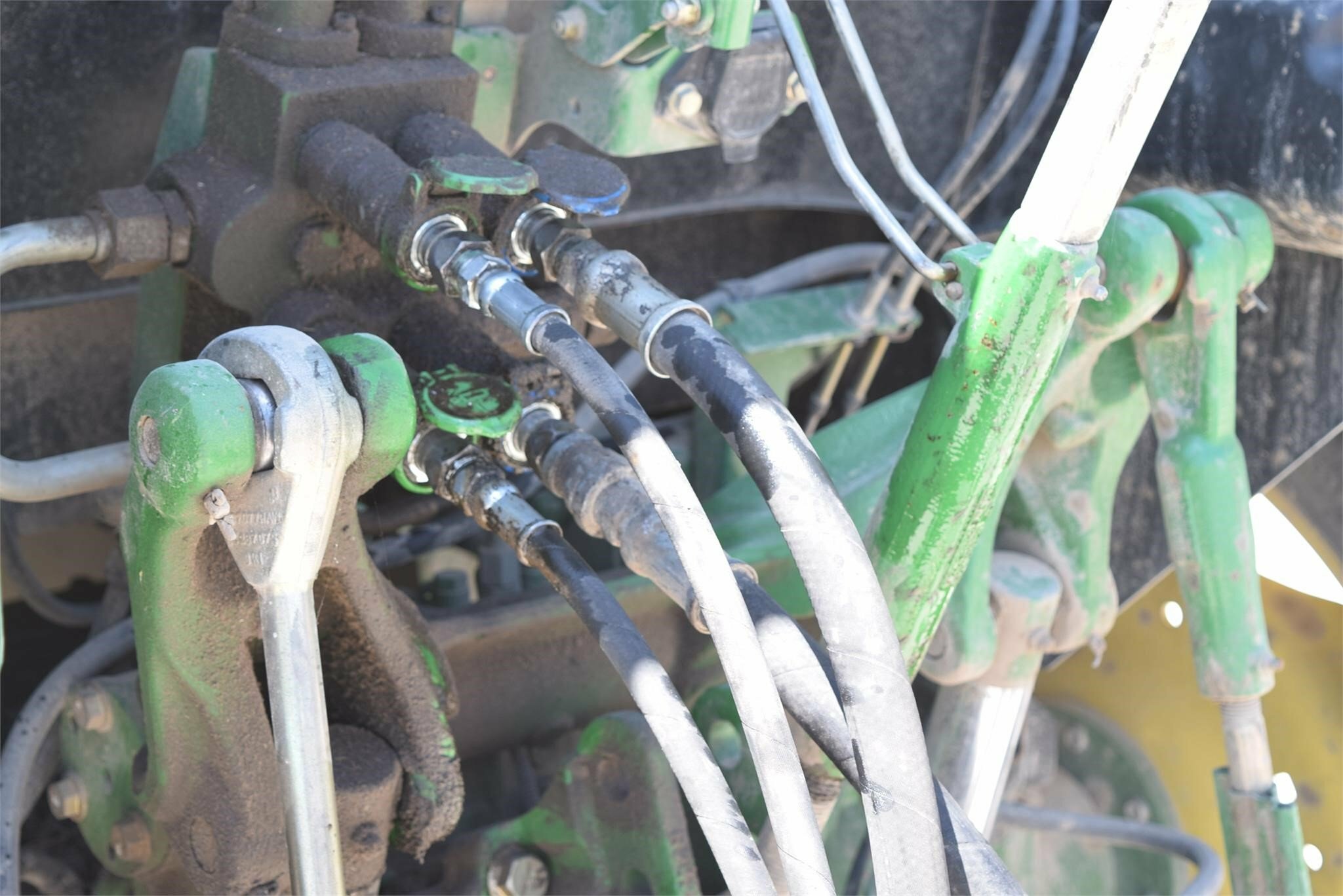  Dempster Clipper 200 Pull-Type Fertilizer Spreader