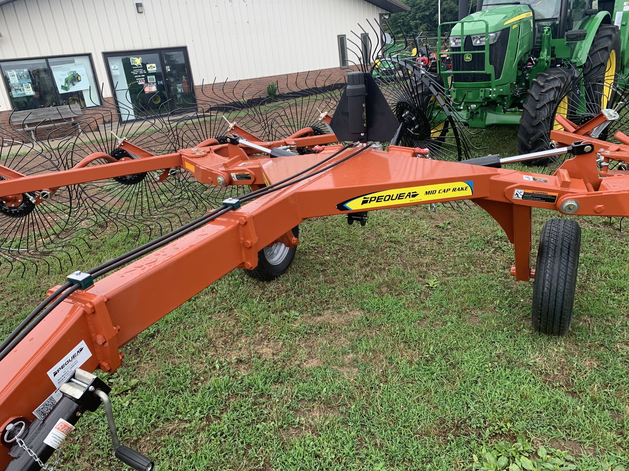 2024 Pequea MCR10 Rake