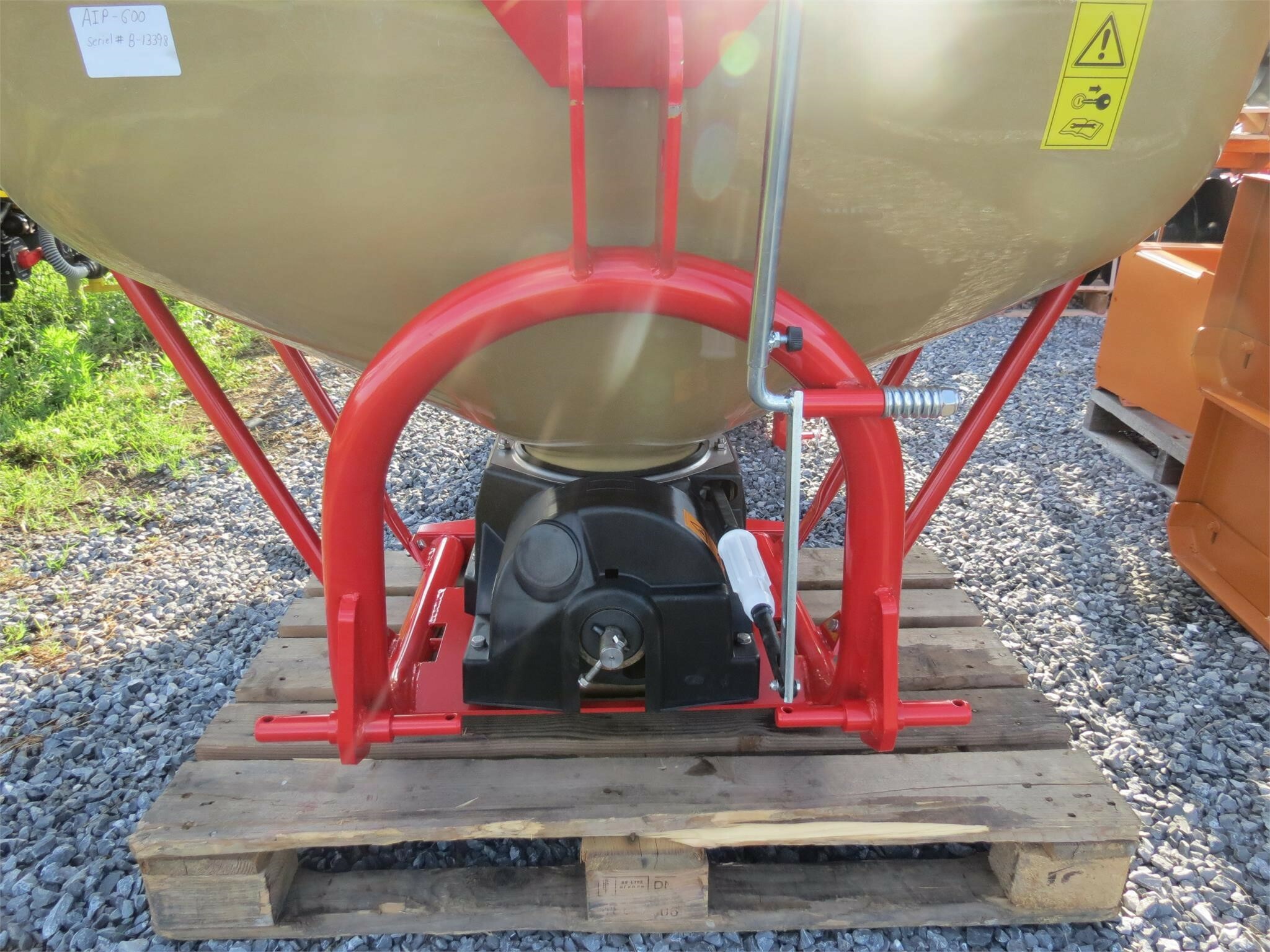 2025 BMC AIP600 Pull-Type Fertilizer Spreader