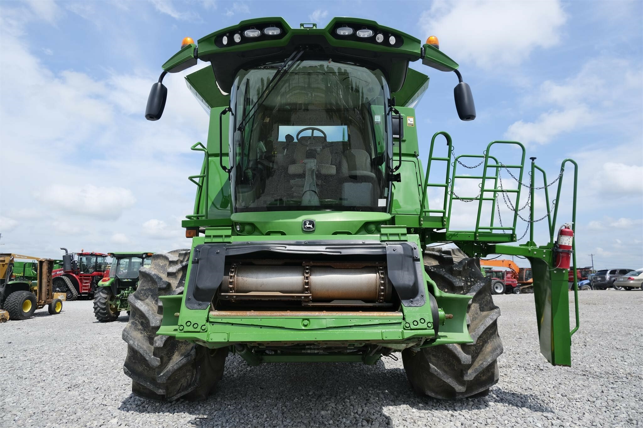 2012 John Deere S680 Combine