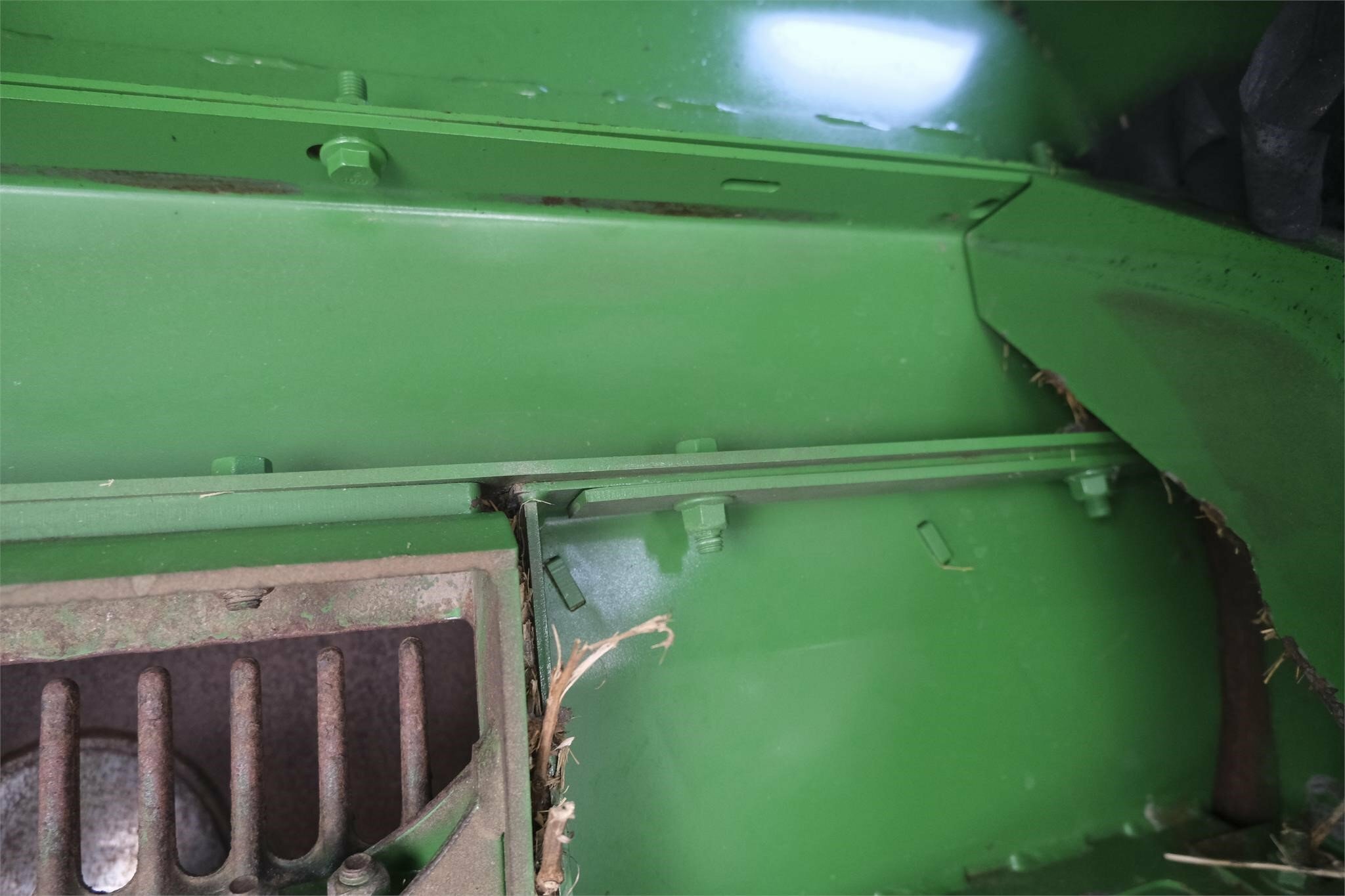 2012 John Deere S680 Combine