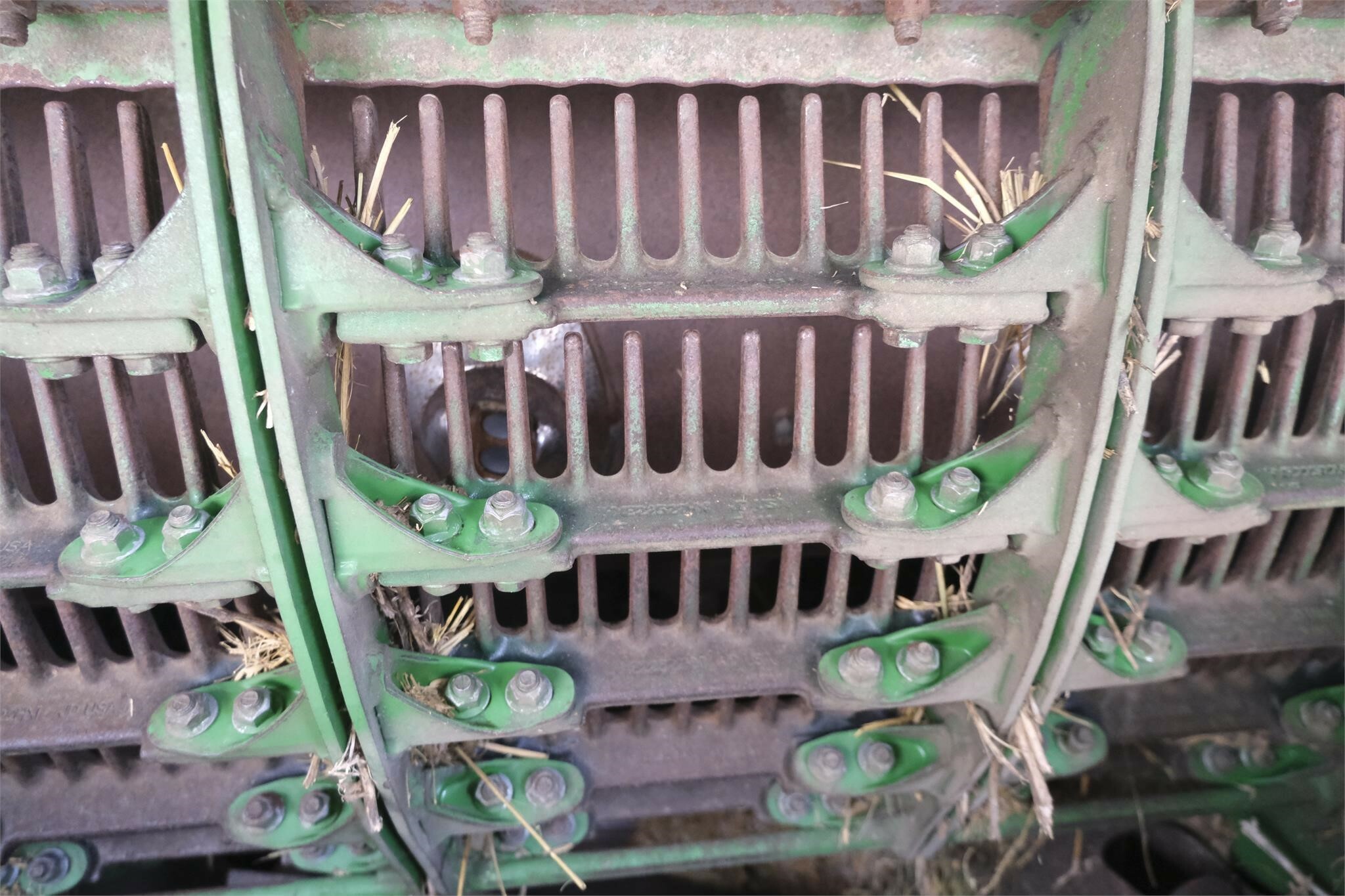 2012 John Deere S680 Combine