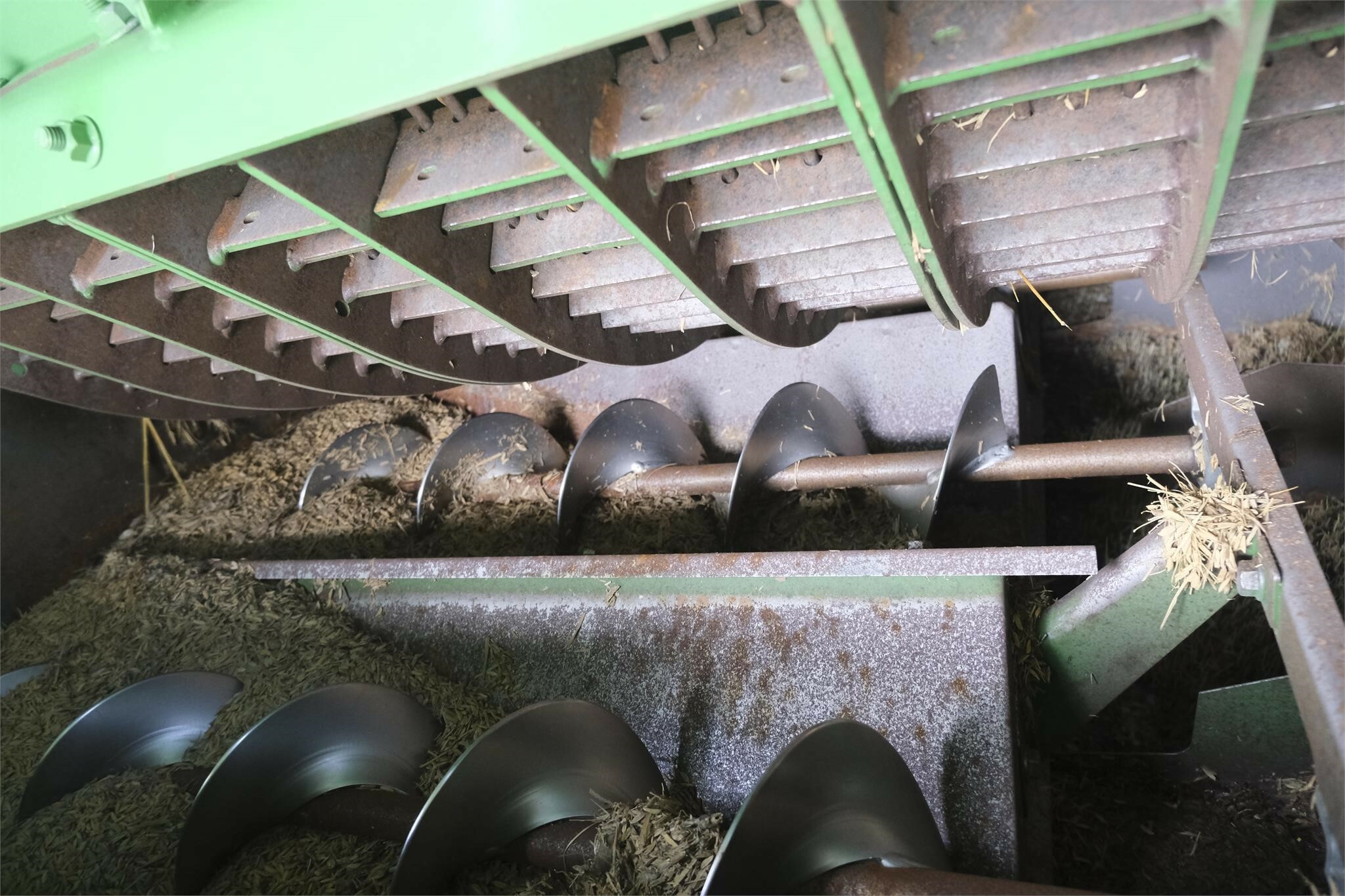 2012 John Deere S680 Combine