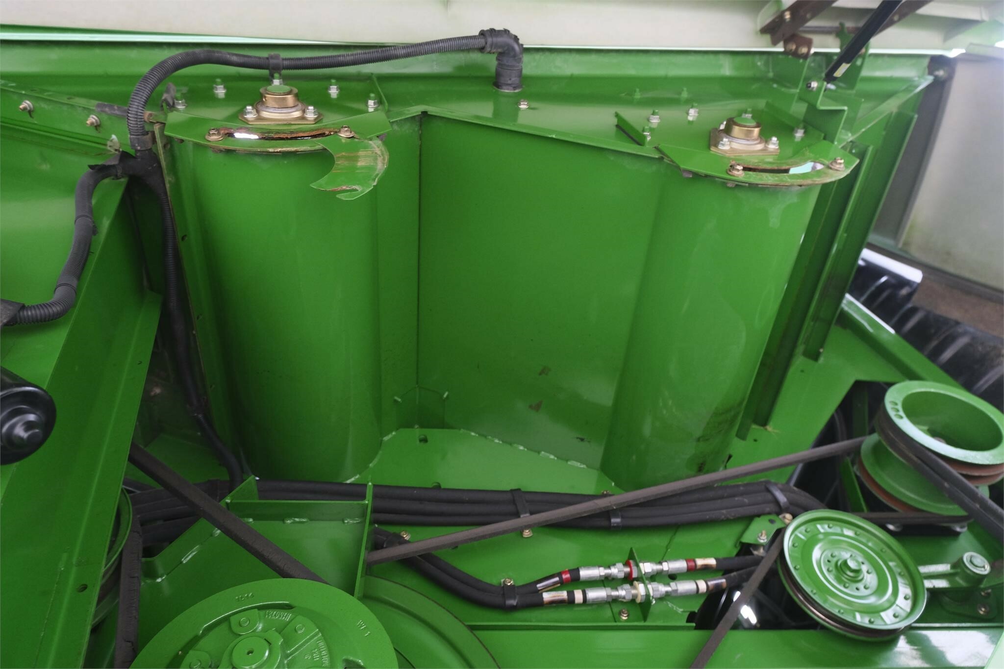 2012 John Deere S680 Combine