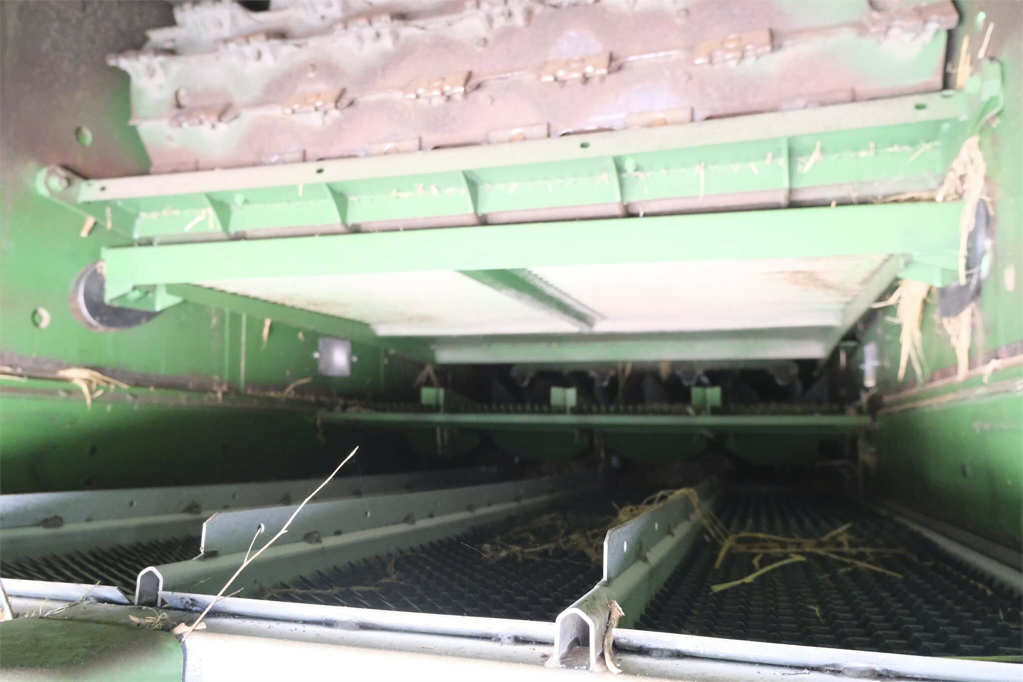 2012 John Deere S680 Combine