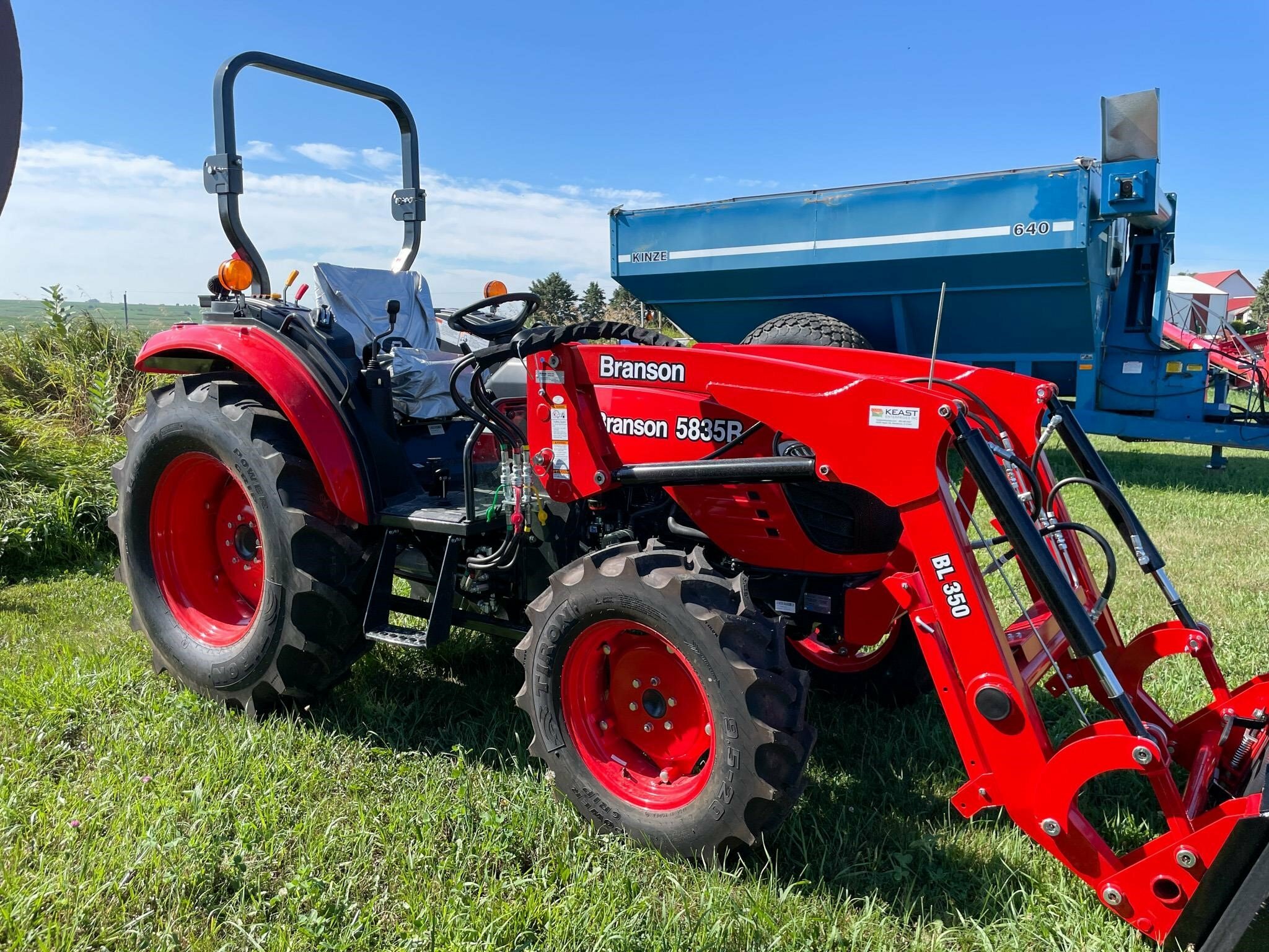 2022 Branson 5835R Tractor 31,497 Machinery Pete