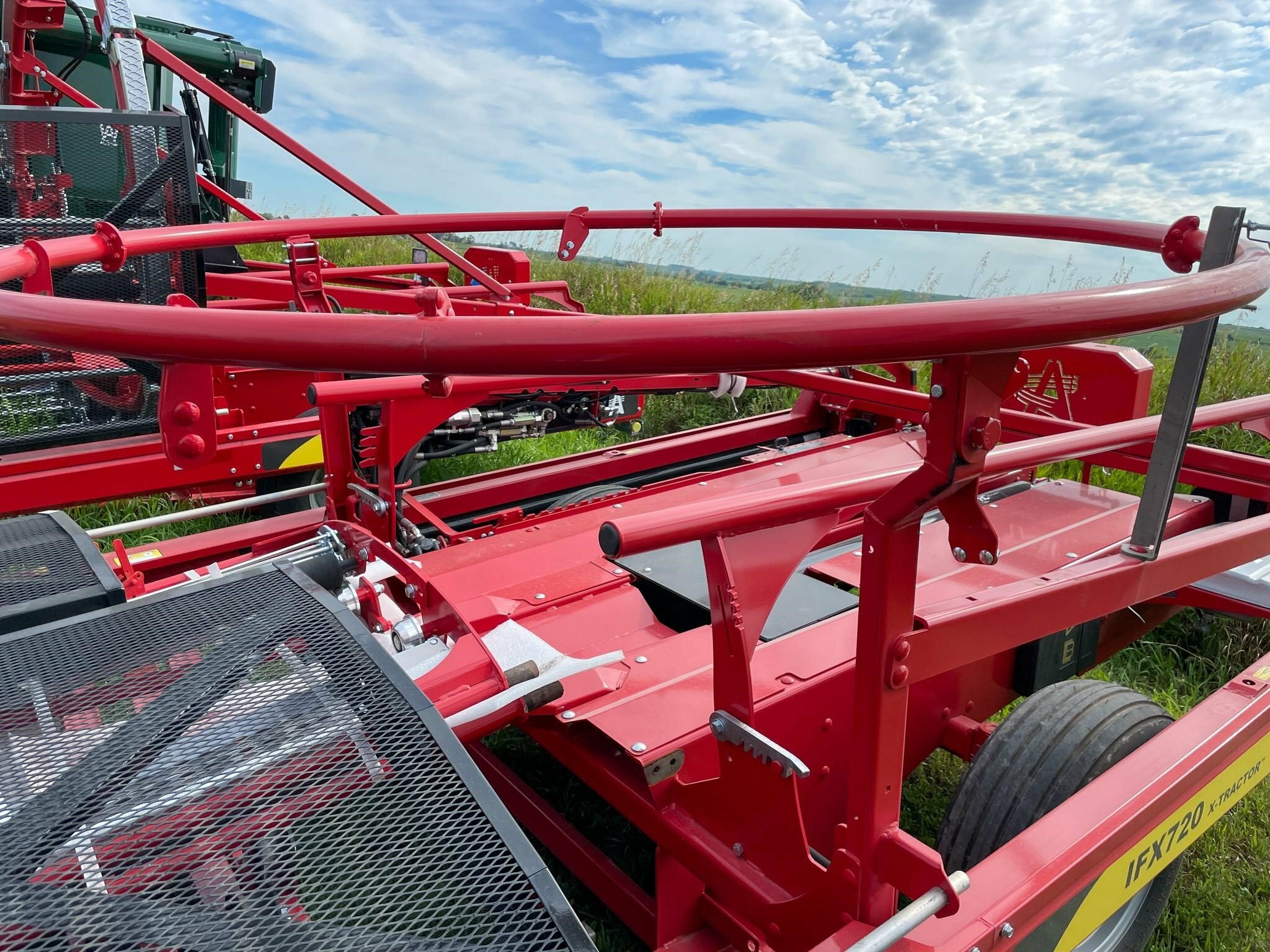 2026 Anderson IFX720 Bale Wrapper