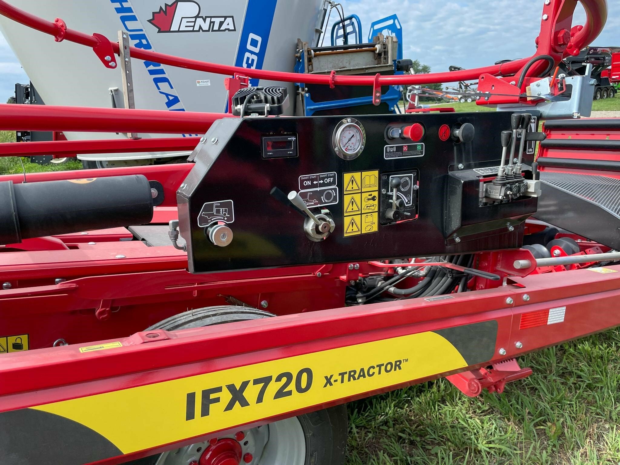 2026 Anderson IFX720 Bale Wrapper
