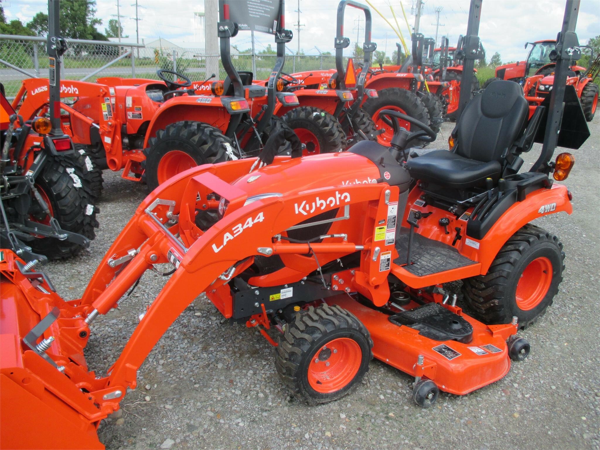 2022 Kubota BX2380 Tractor
