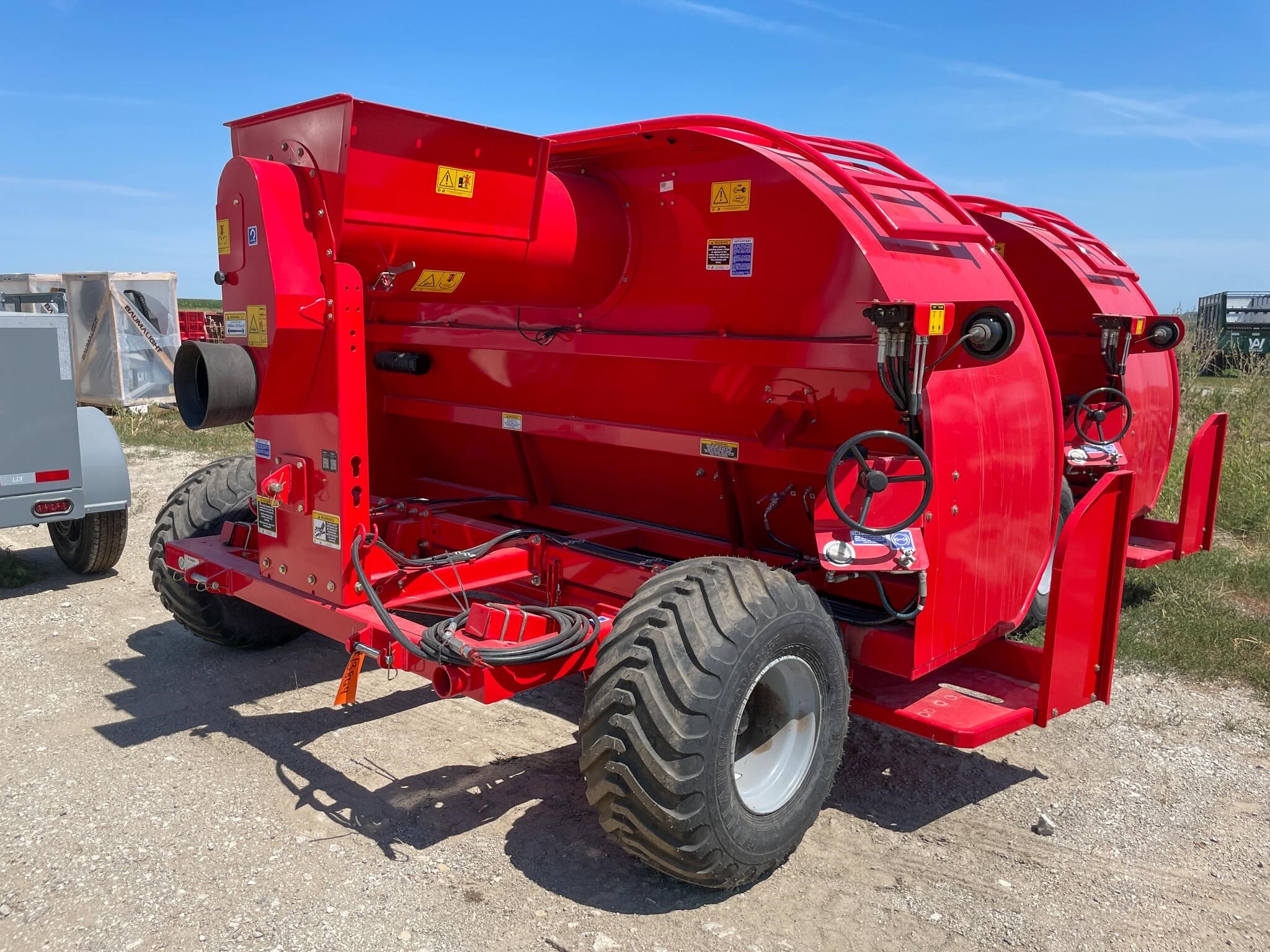 2026 Akron GTT5010 Grain Bagger