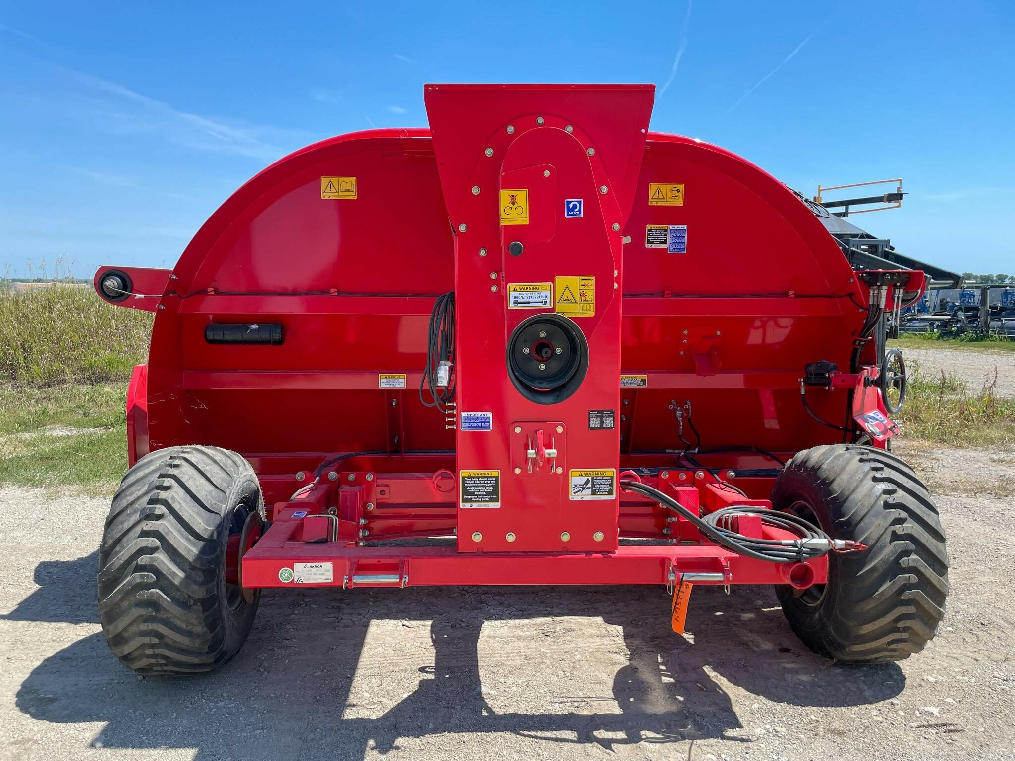 2026 Akron GTT5010 Grain Bagger