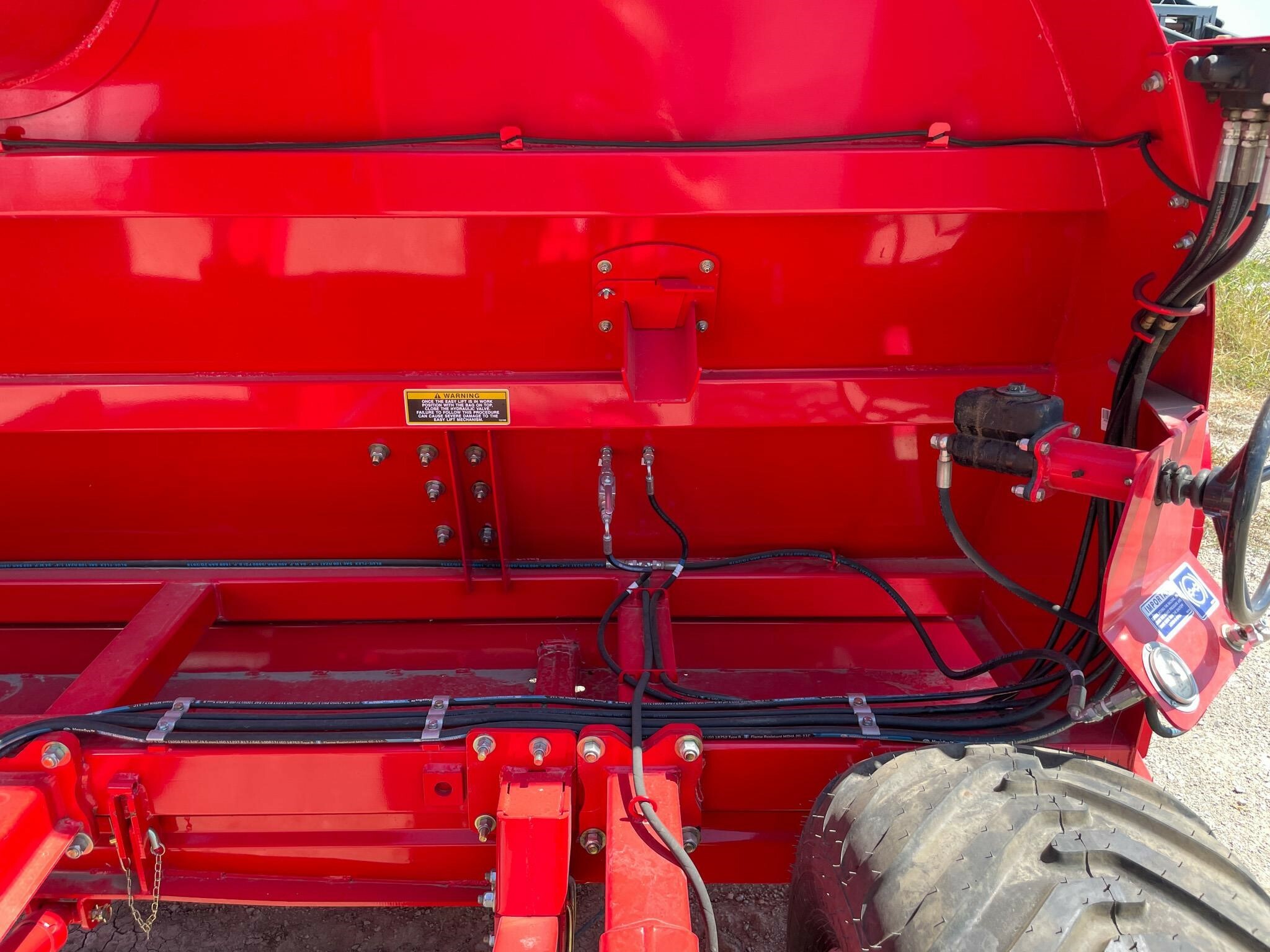 2026 Akron GTT5010 Grain Bagger