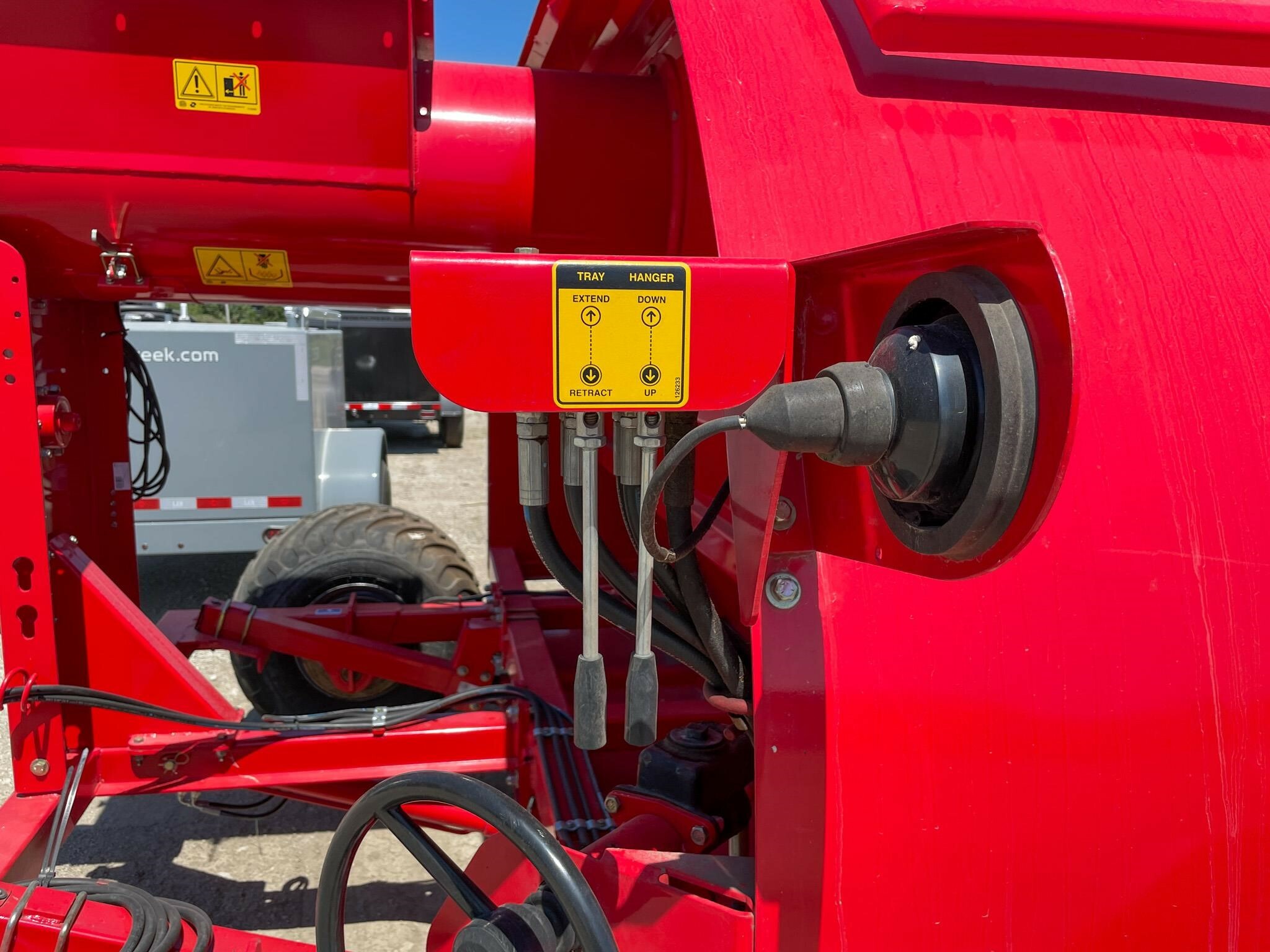 2026 Akron GTT5010 Grain Bagger