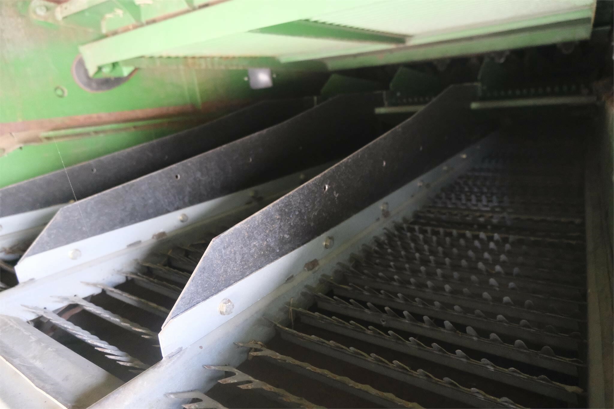 2013 John Deere S680 Combine