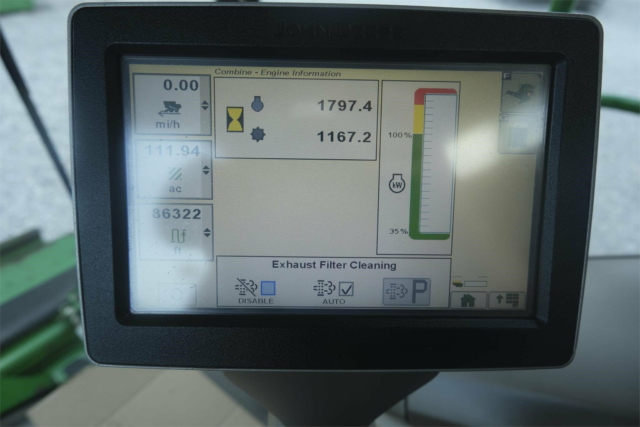 2013 John Deere S680 Combine