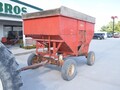  Farm King 250 Gravity Wagon