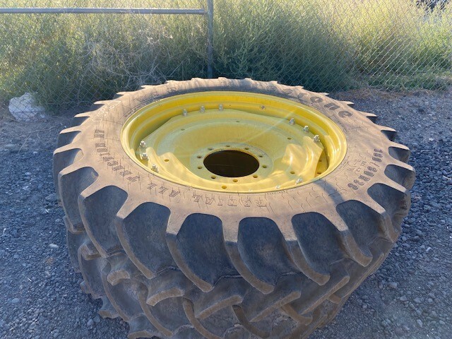  Firestone 380/80/R38 Wheels / Tires / Track
