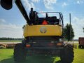 2015 New Holland CR7.90 Combine