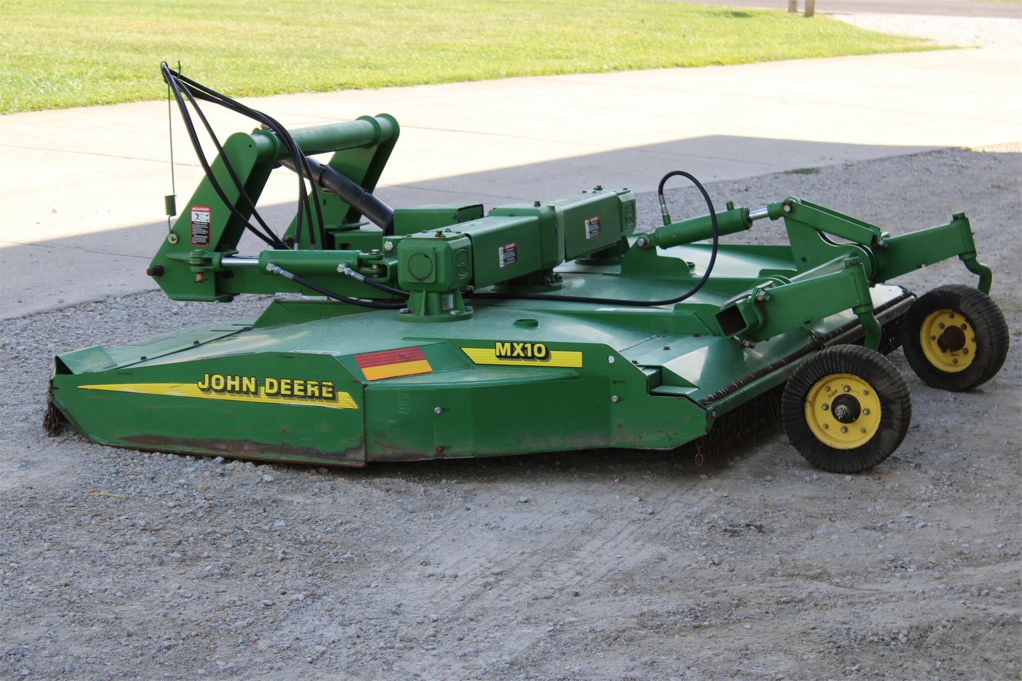 John Deere MX10 Rotary Cutter - $7,150 | Machinery Pete