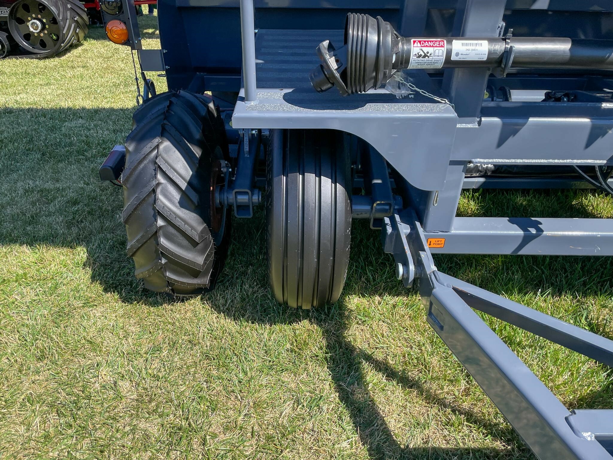 2026 Loftness XLB10 Grain Bagger