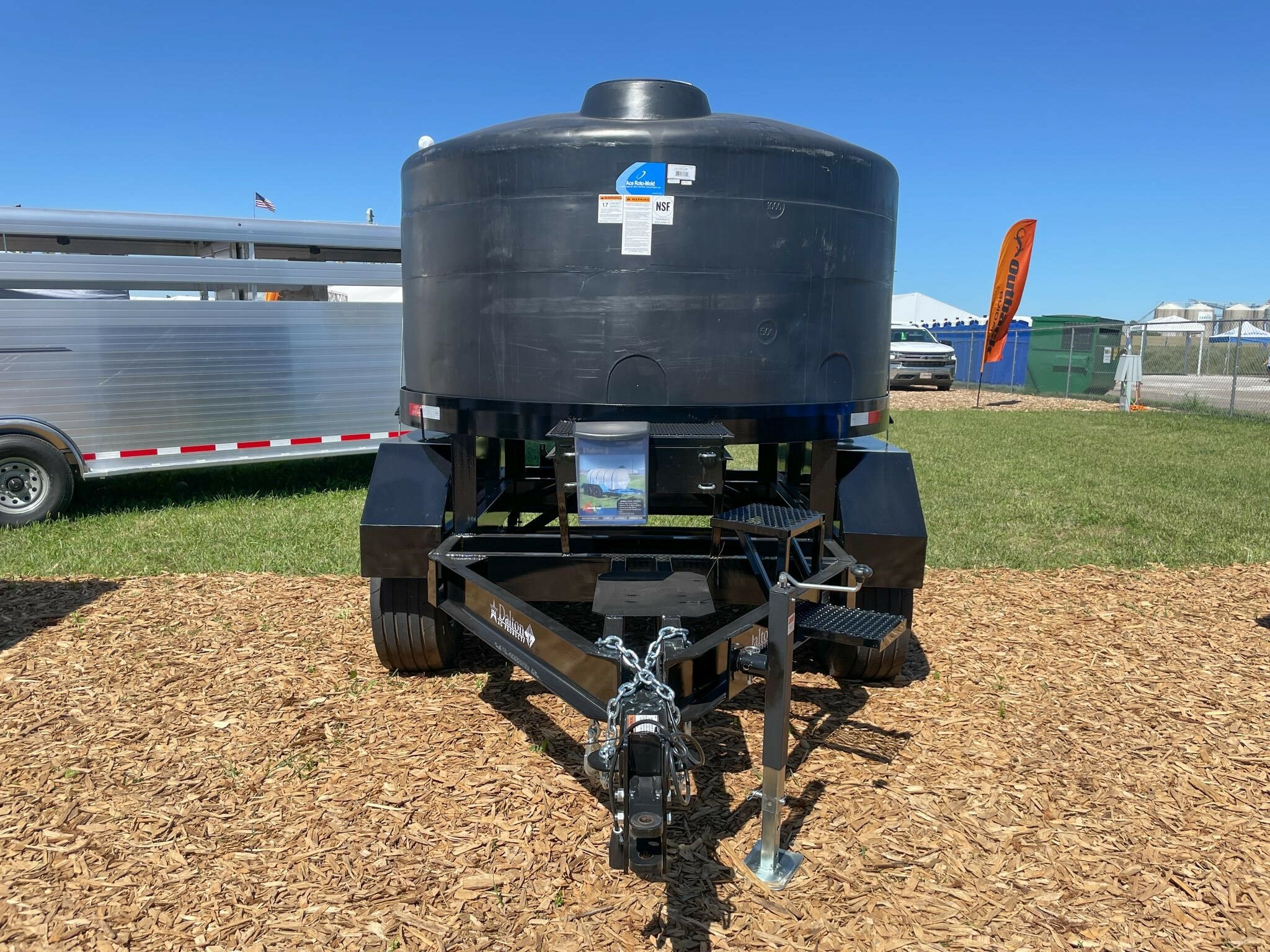 2025 Dalton Ag Products MC SINGLE Tank