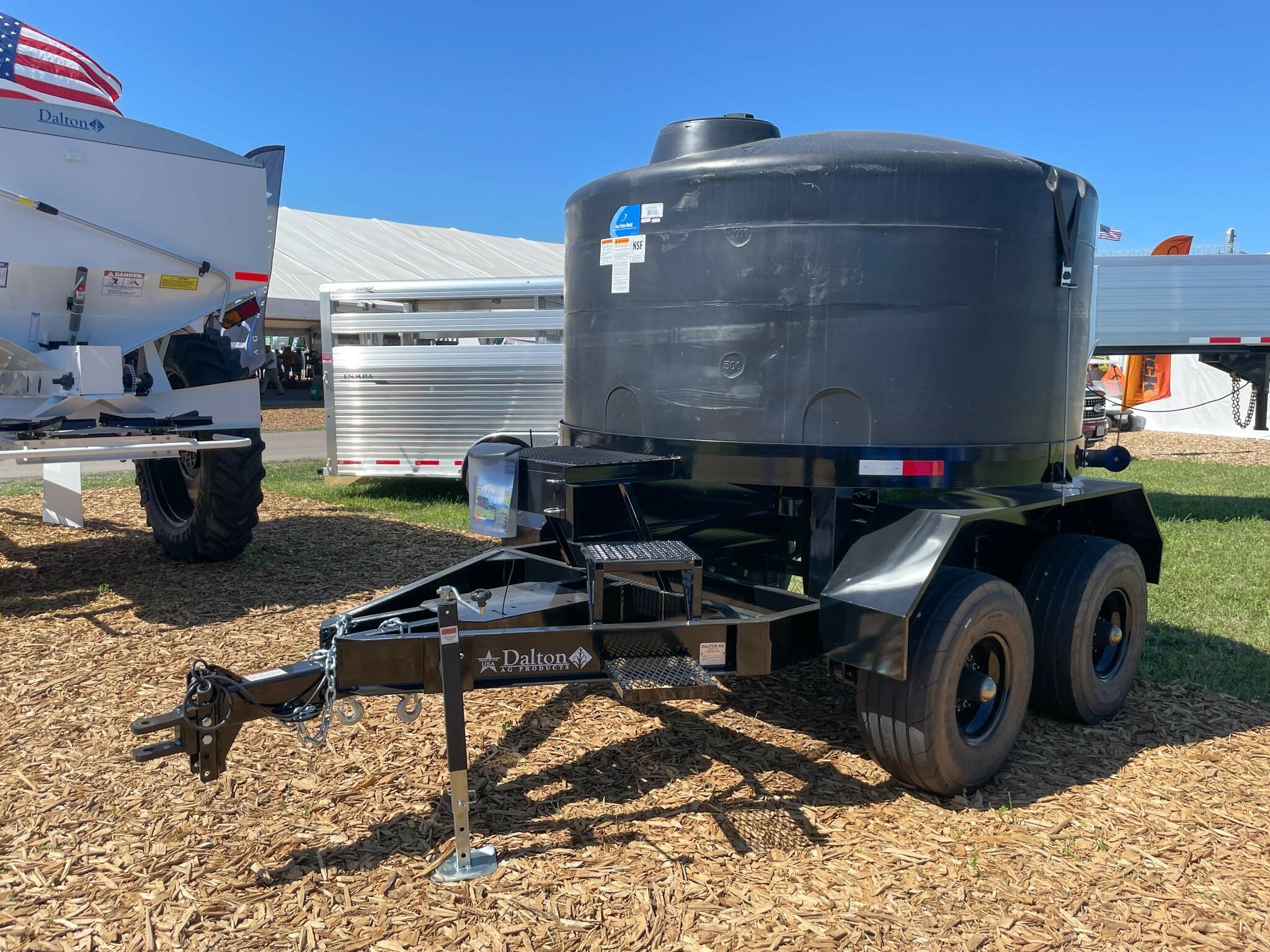 2025 Dalton Ag Products MC SINGLE Tank