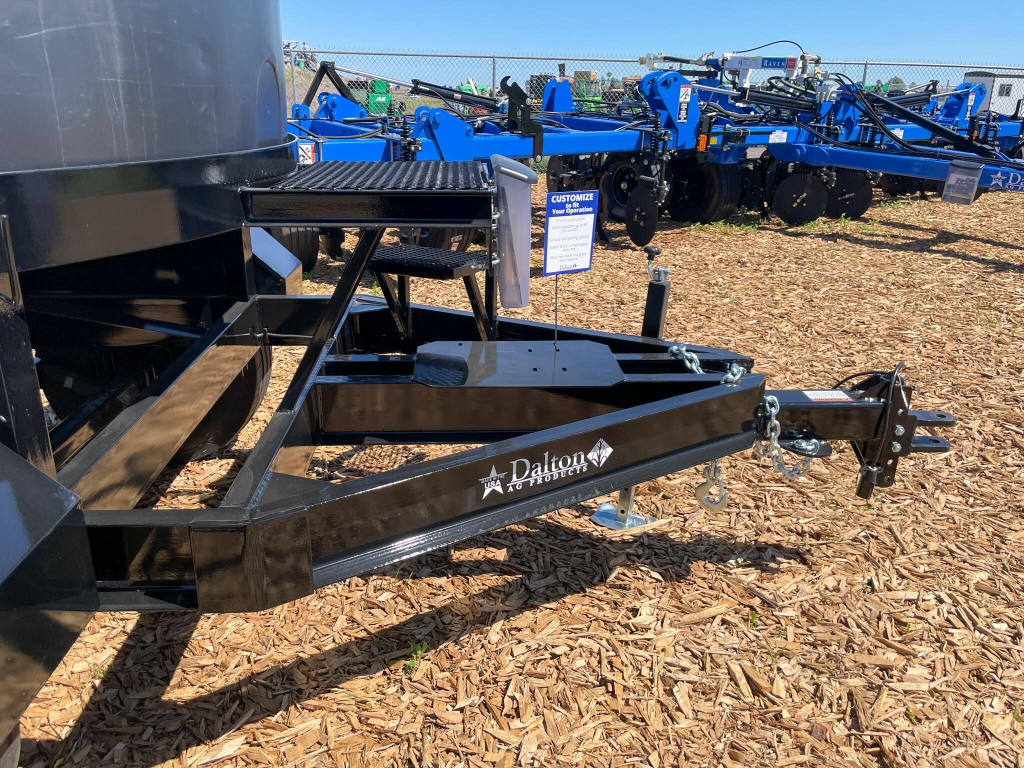 2025 Dalton Ag Products MC SINGLE Tank