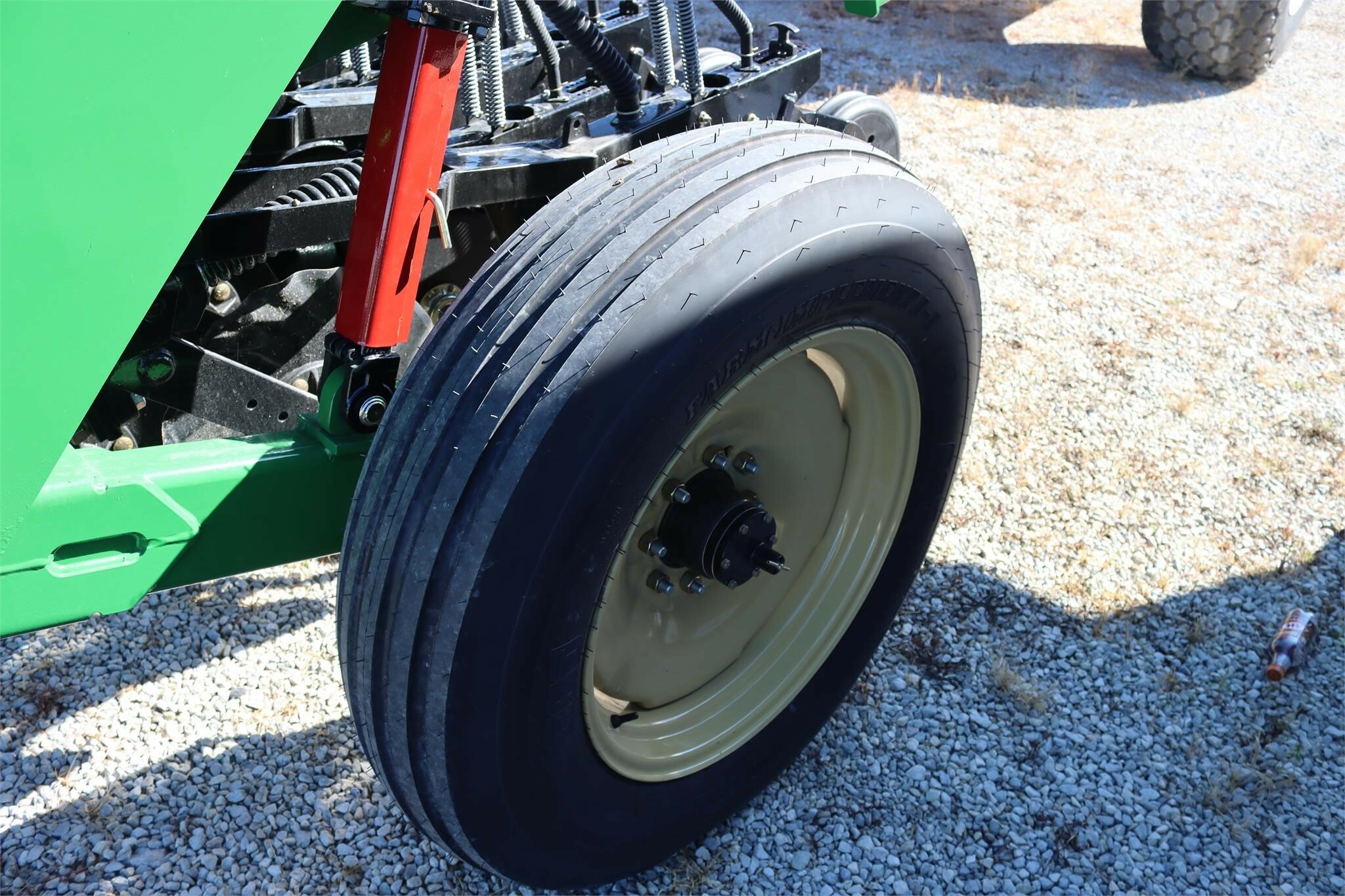  Great Plains 1006NT Drill