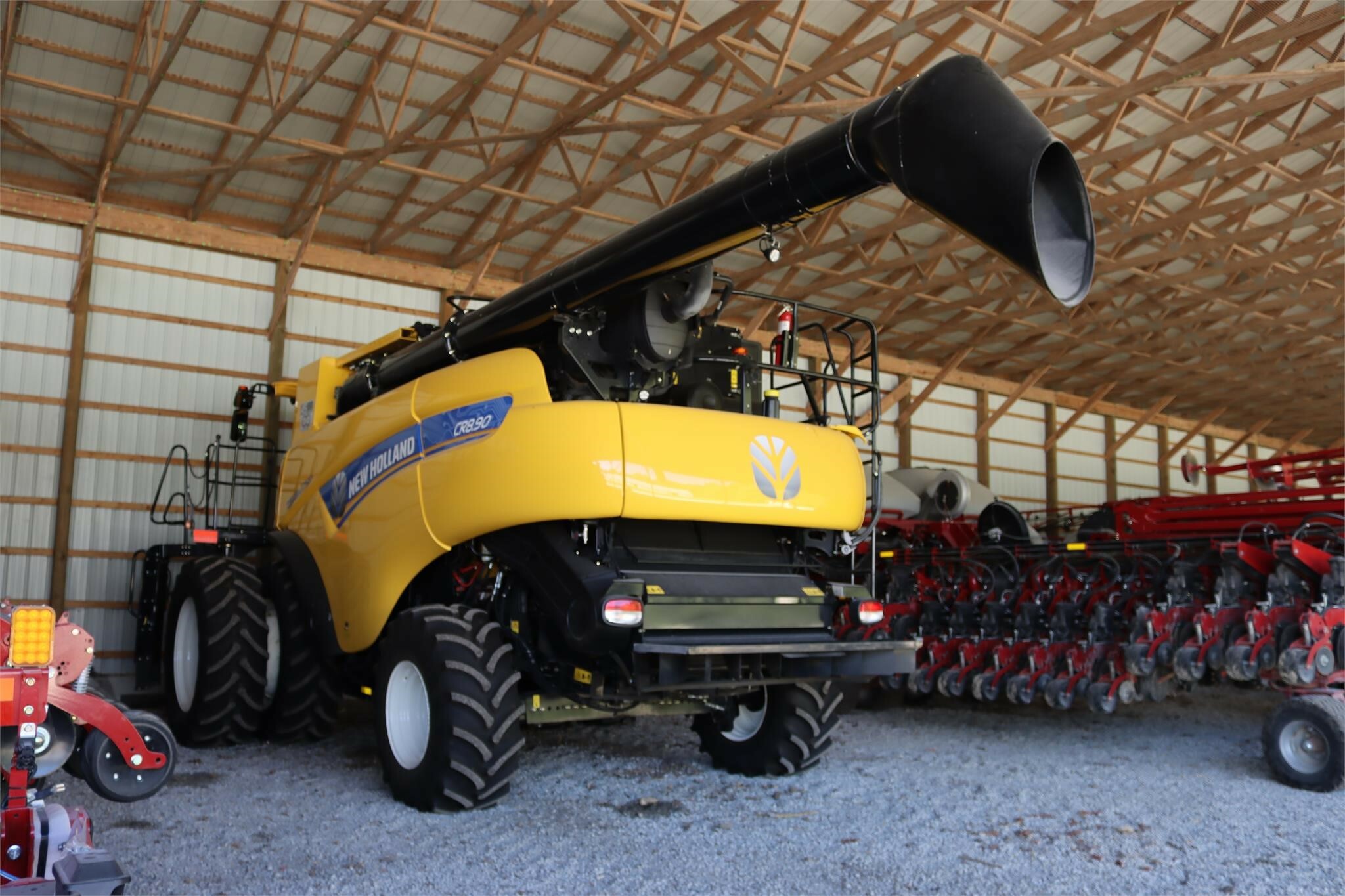 2020 New Holland CR8.90 Combine