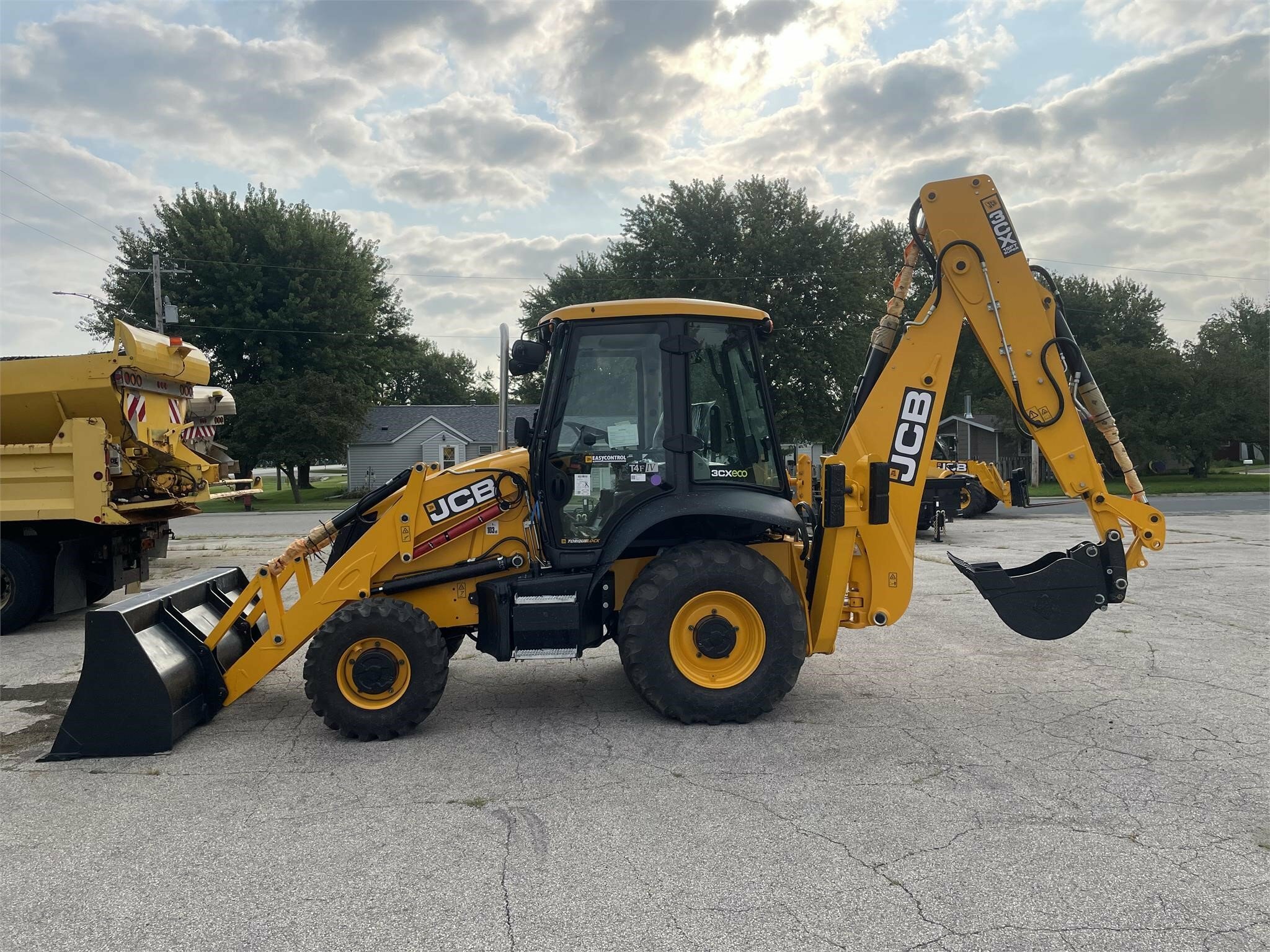 JCB 3CX ECO Backhoe Call Machinery Pete