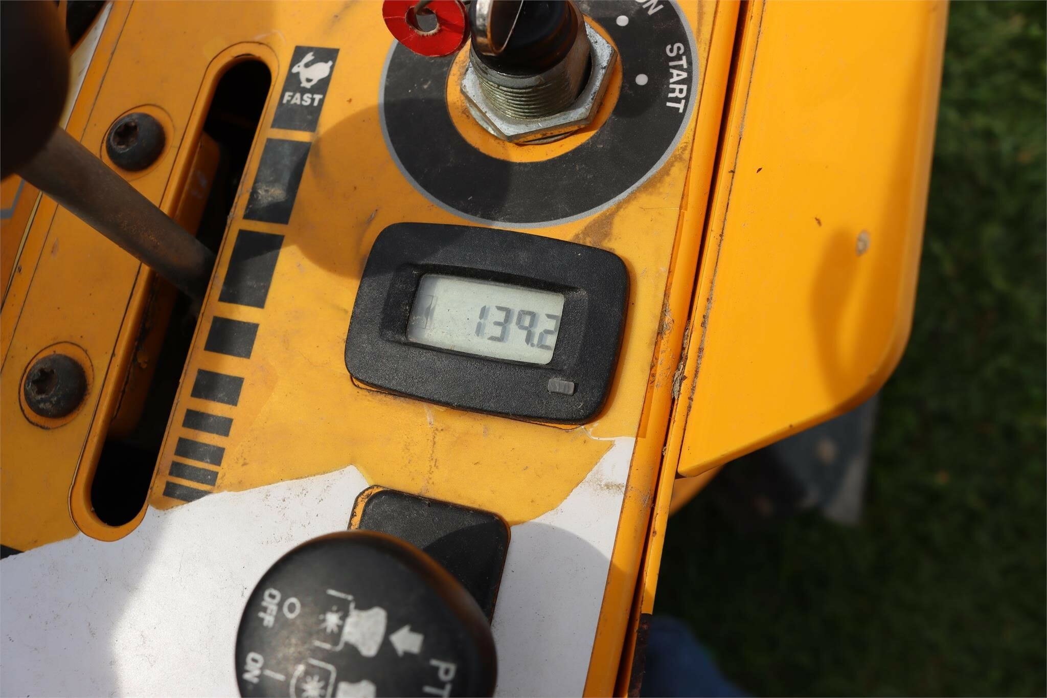 2016 Cub Cadet PRO Z 760L KW Lawn Mower