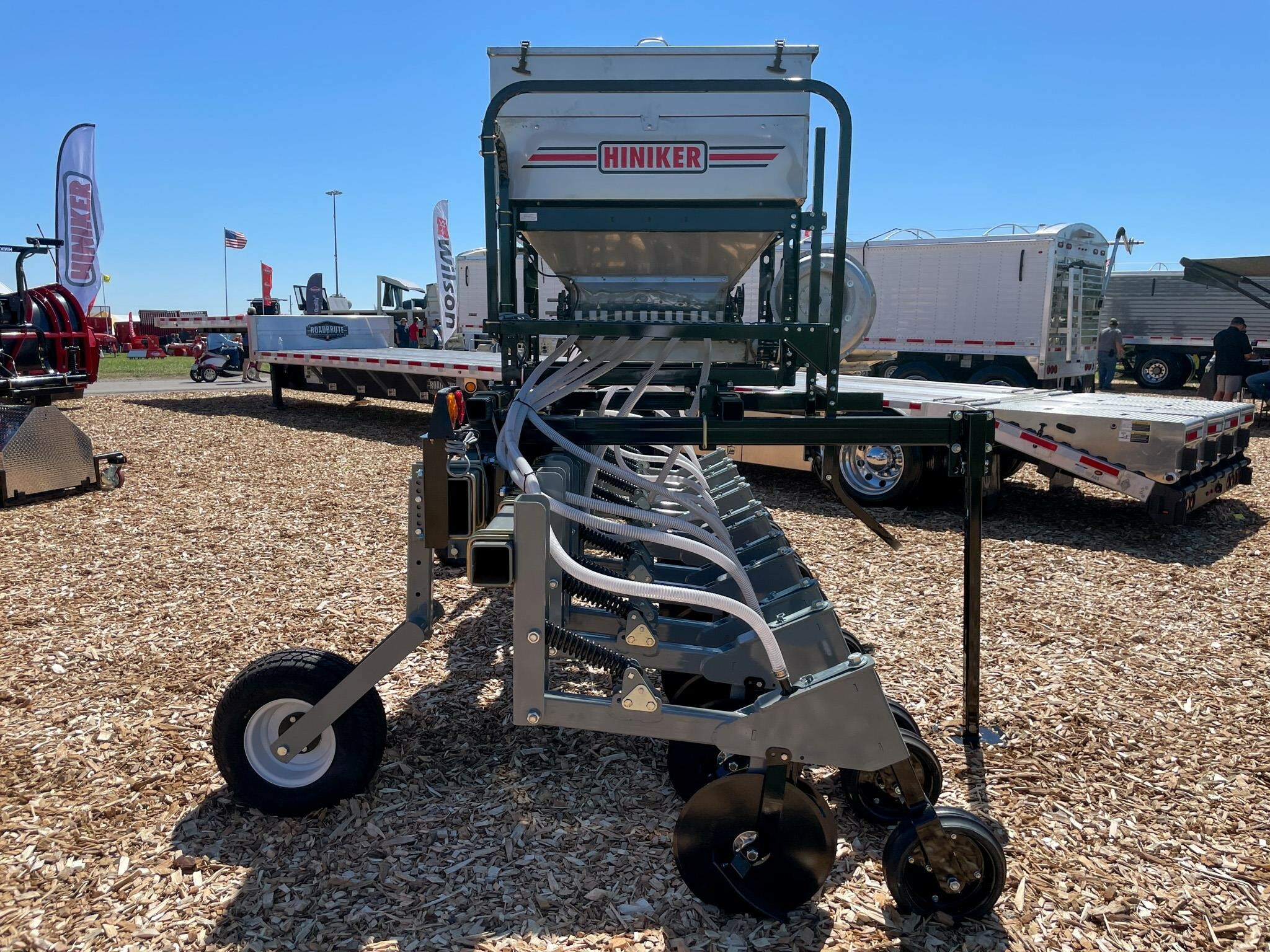 2024 Hiniker CC7000151100 Air Seeder Call Machinery Pete