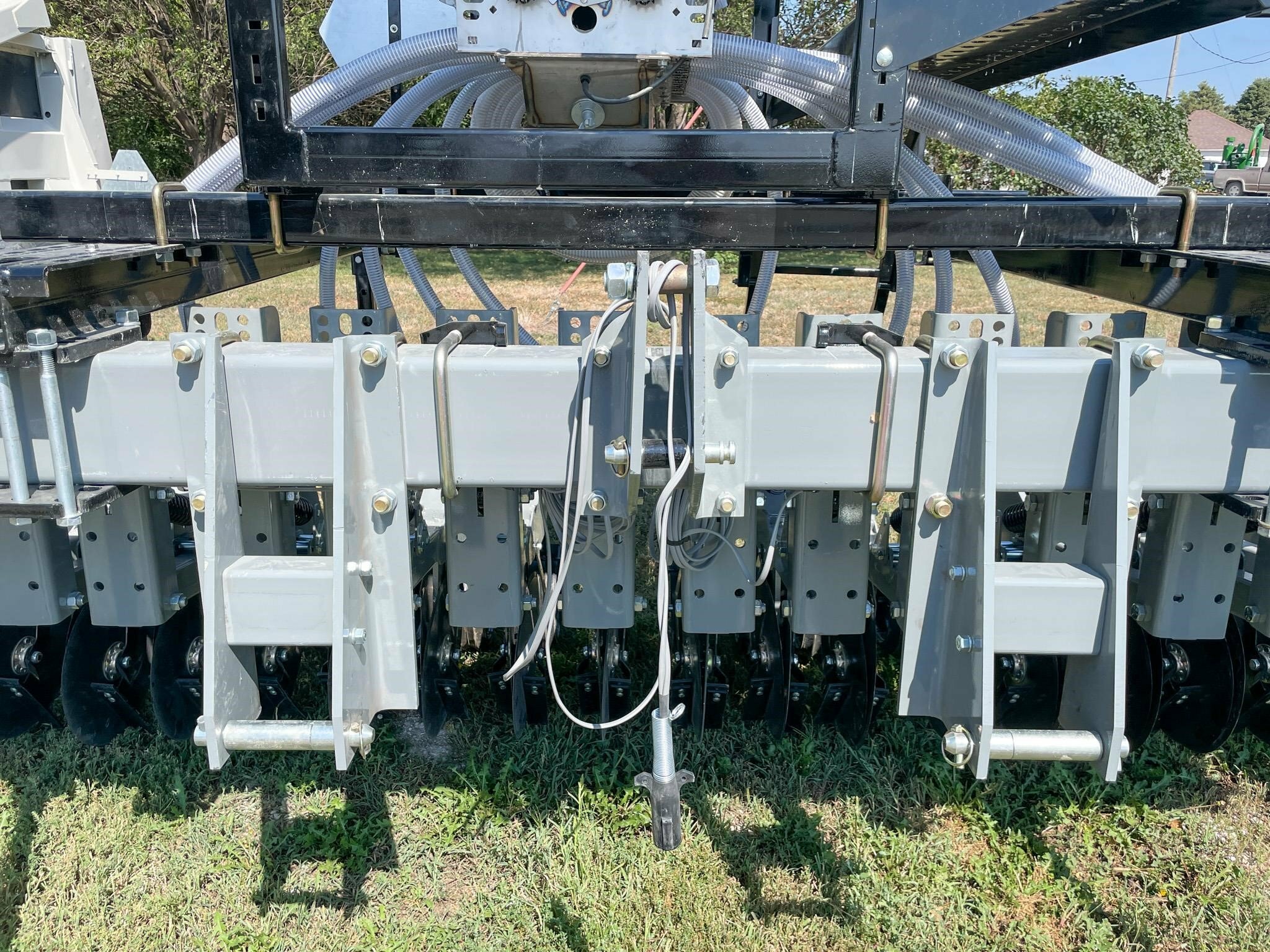 2024 Hiniker CC7000151100 Air Seeder Call Machinery Pete