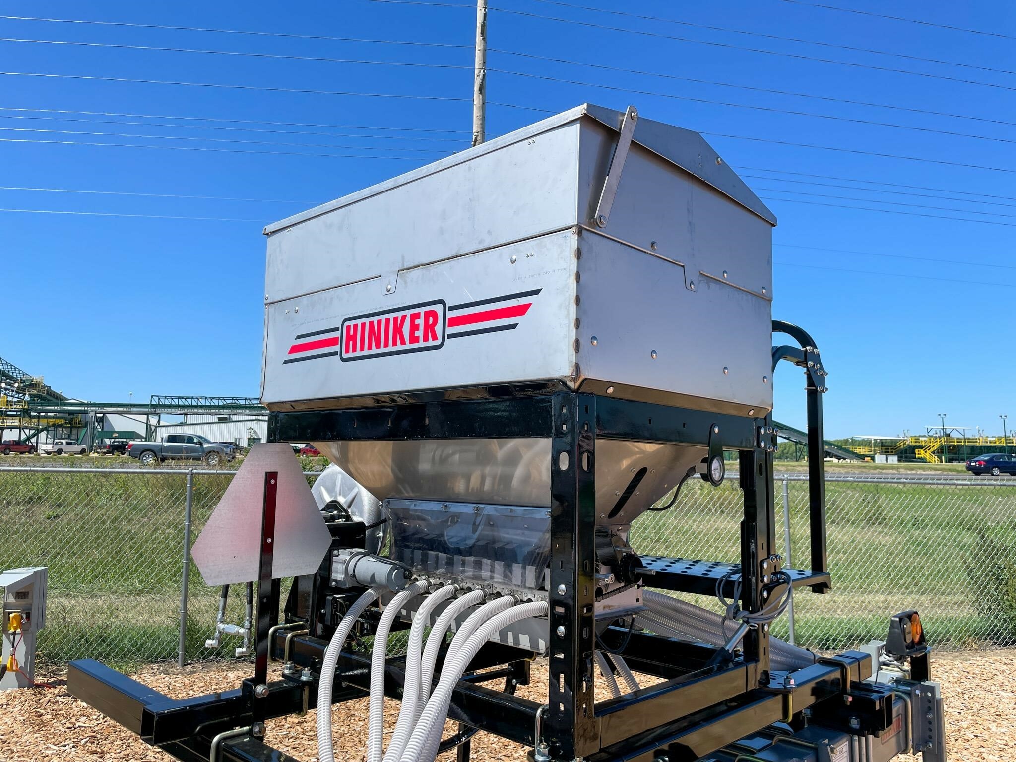 2023 Hiniker CC7000151100 Air Seeder Call Machinery Pete