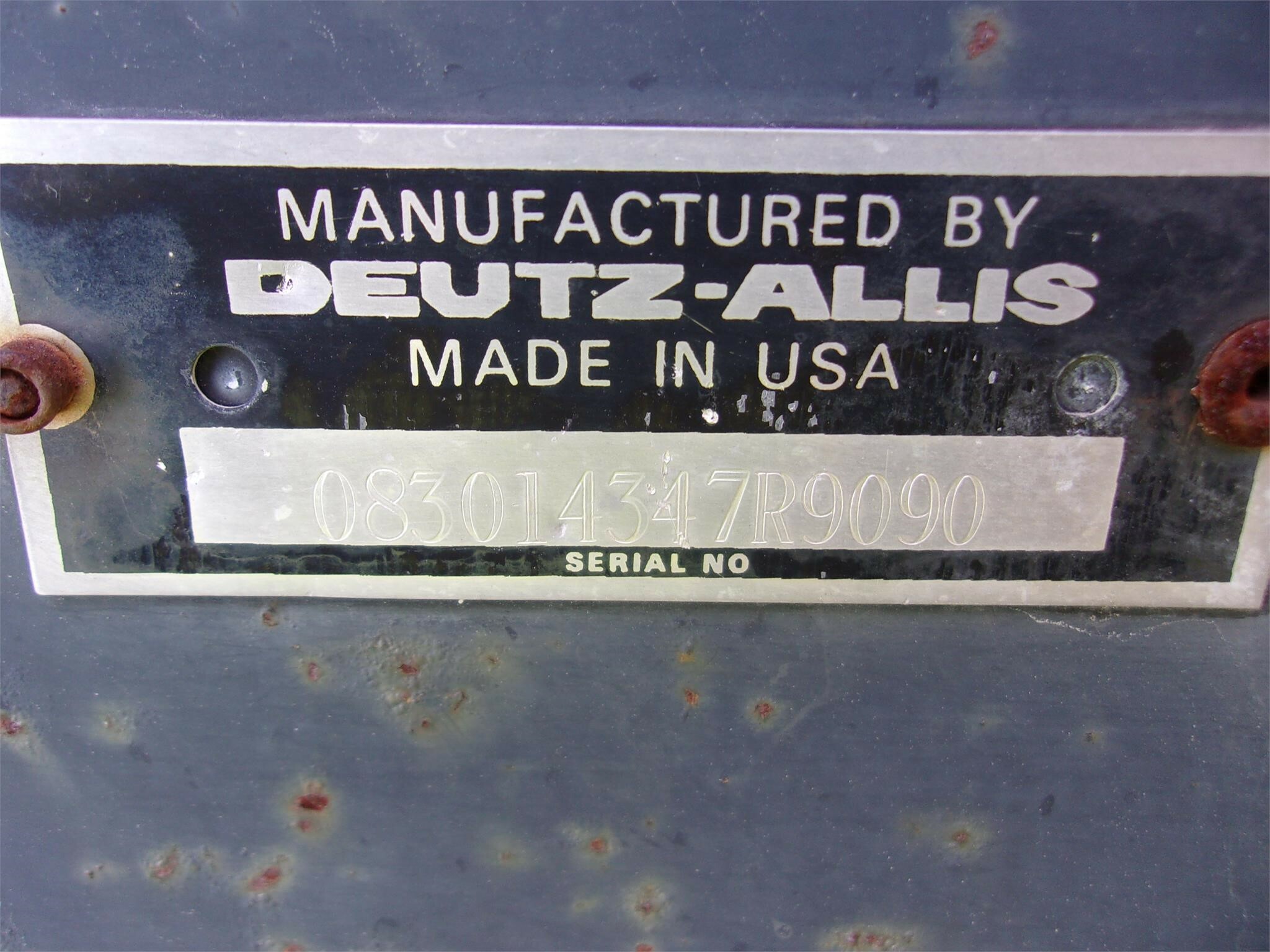  Gleaner R830 Corn Head