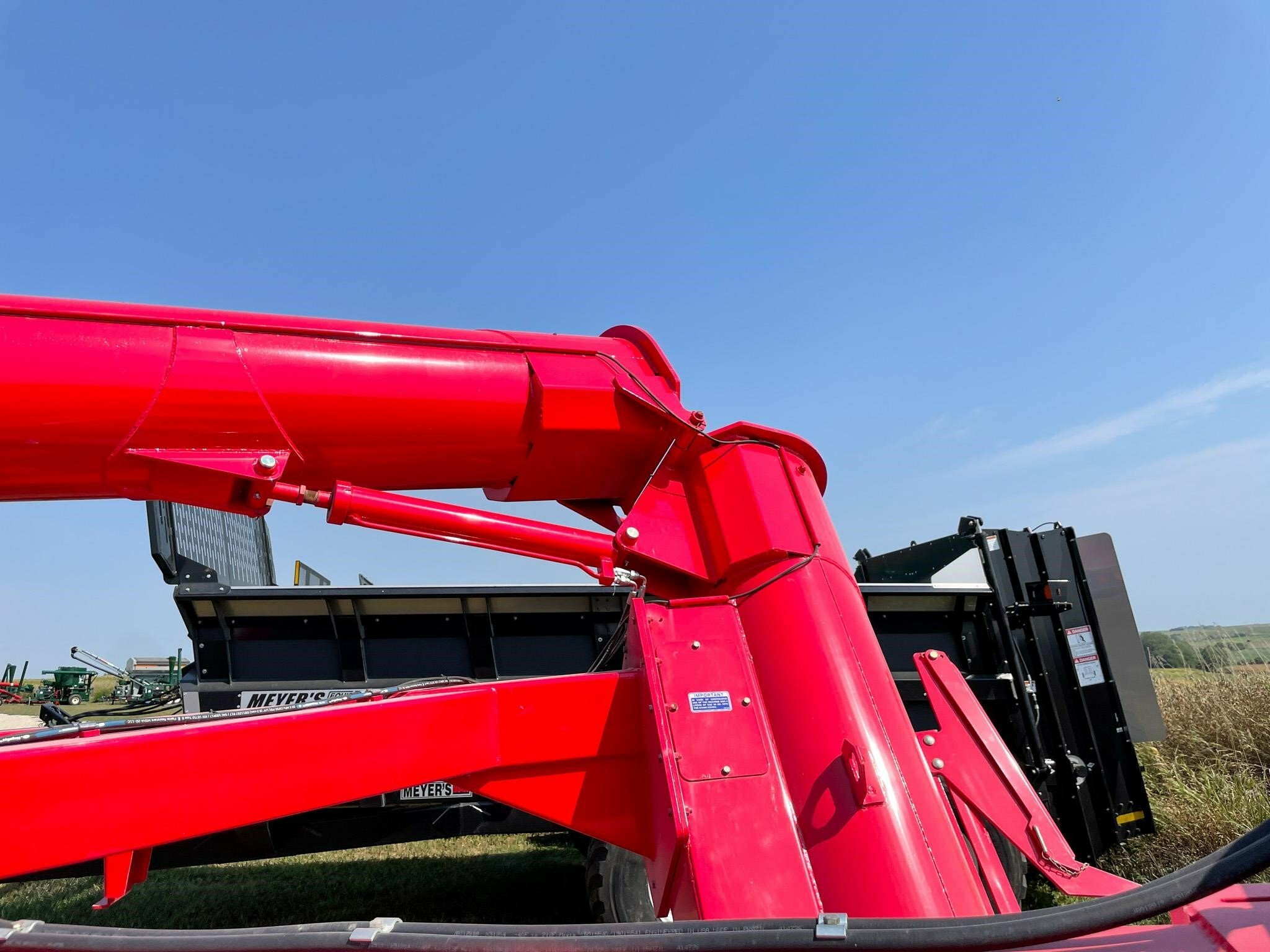2026 Akron EXG400X Grain Bagger