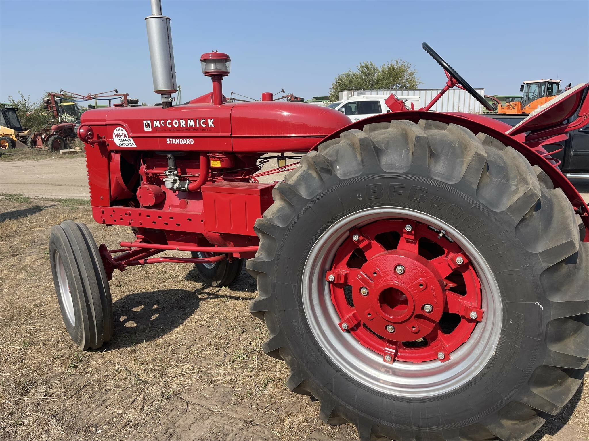 1954 International SUPER W6TA Tractor 9,500 Machinery Pete