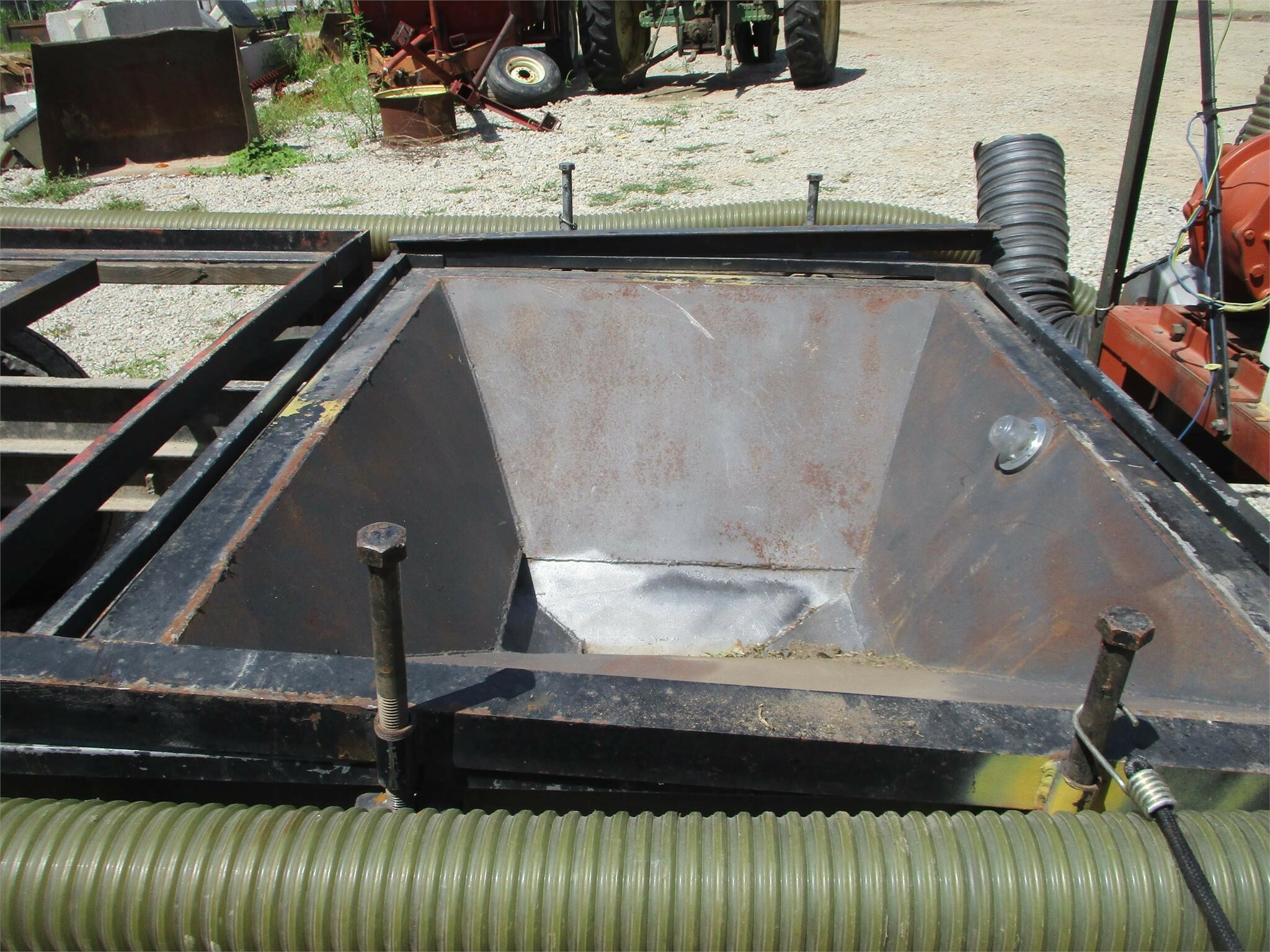  Bruneumatic 316G Planter and Drill Attachment