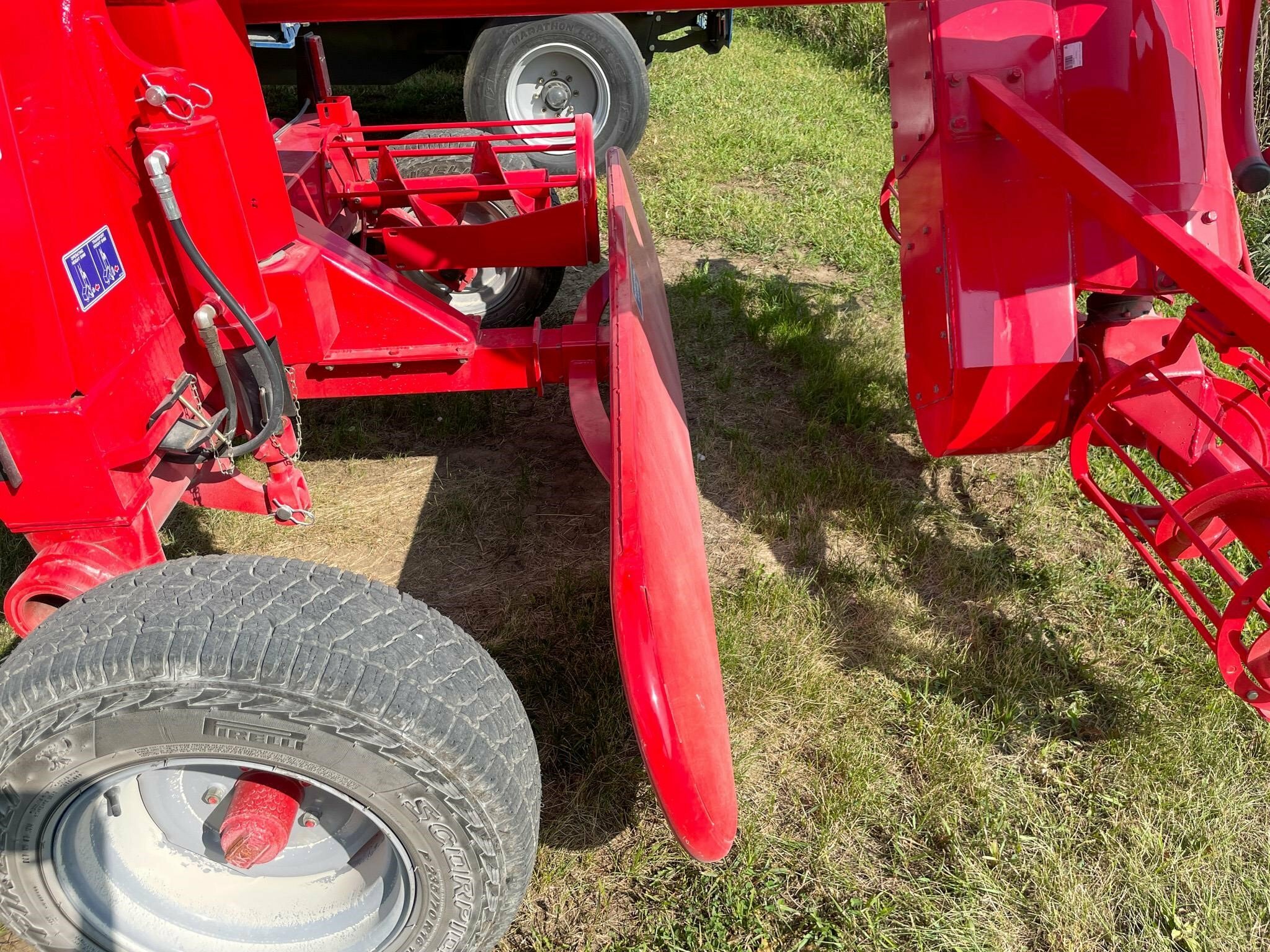 2026 Akron EXG300X Grain Bag Unloader